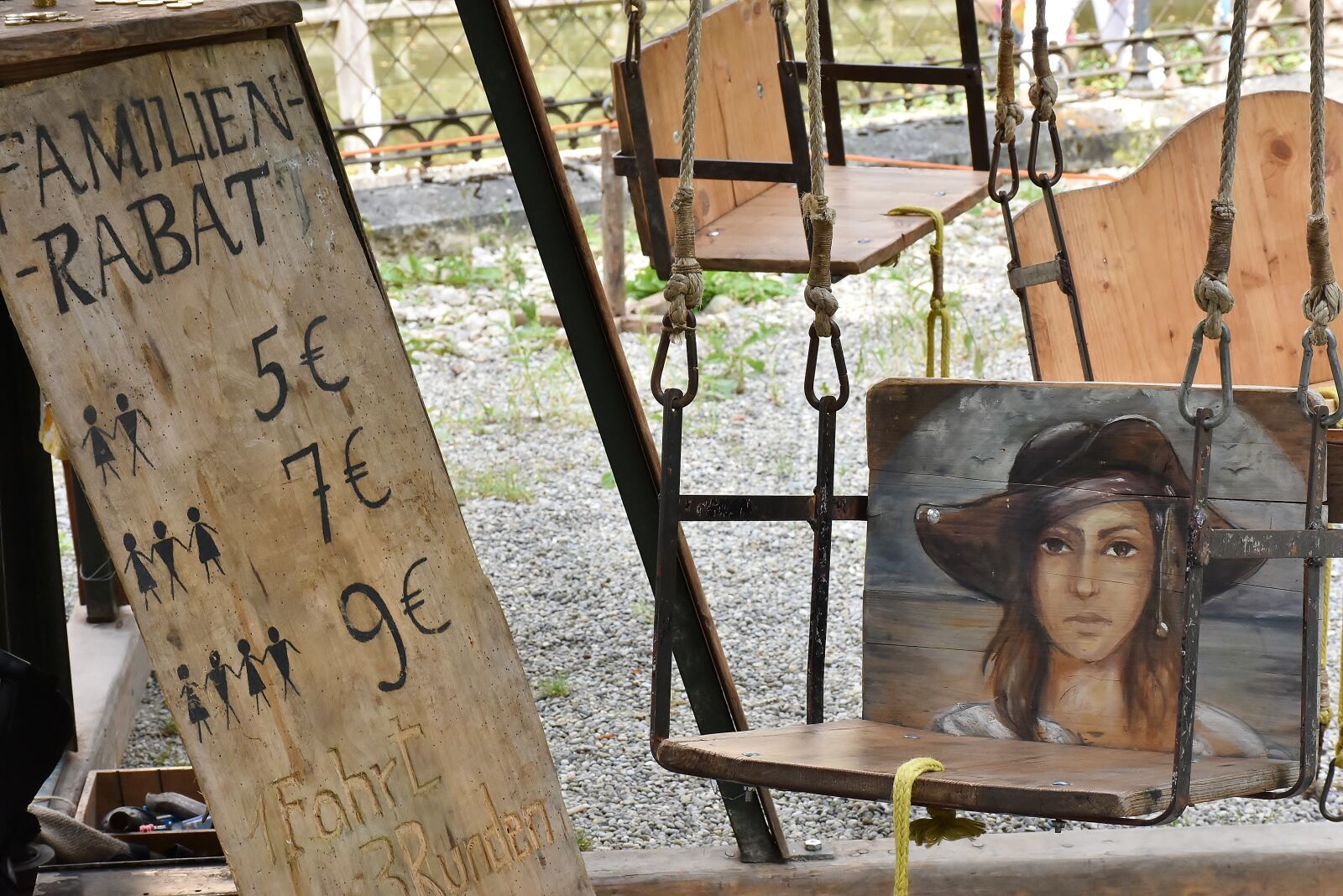Nikon D7200 sample photo. Kettenkarusell, nostalgic, old photography