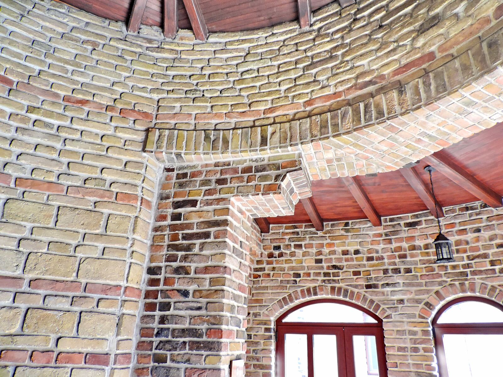 Nikon Coolpix P520 sample photo. Bricks, medieval, roof, building photography