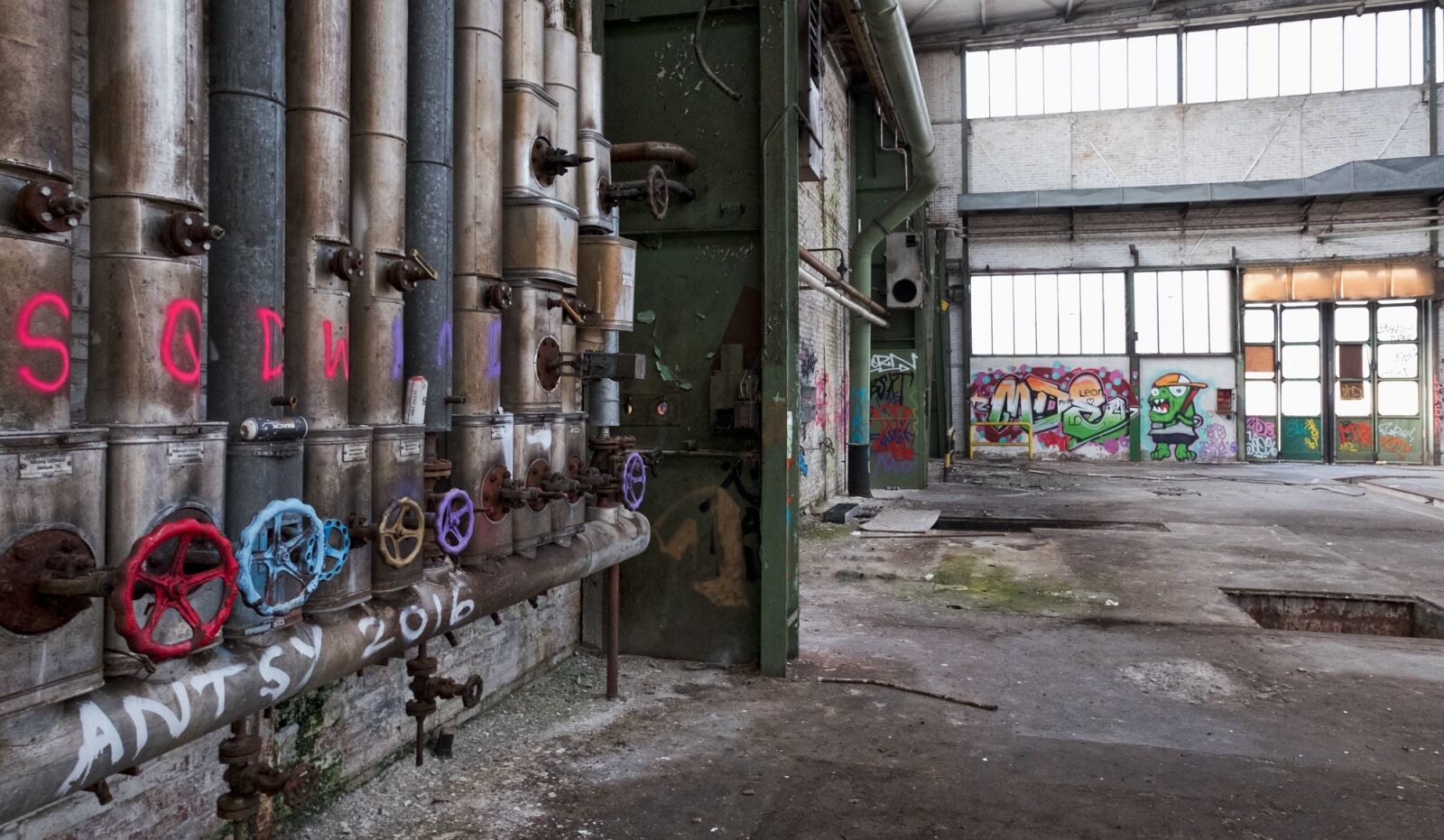 Fujifilm X70 sample photo. Lost place, cologne, building photography
