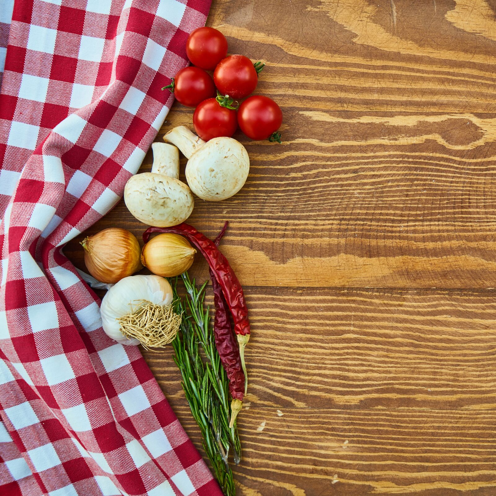 Sony a7R II sample photo. Vegetables, pepper, mushroom photography