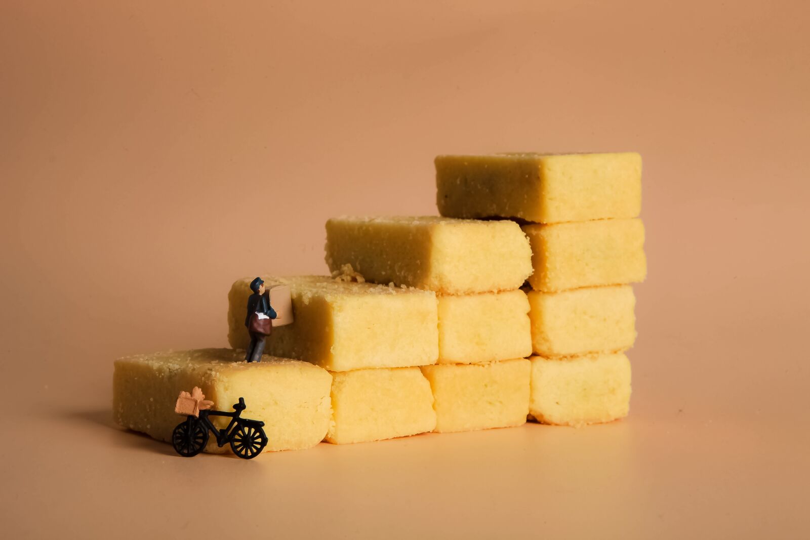 Canon EOS 5D Mark II sample photo. Small inspirational, delivery, pastry photography