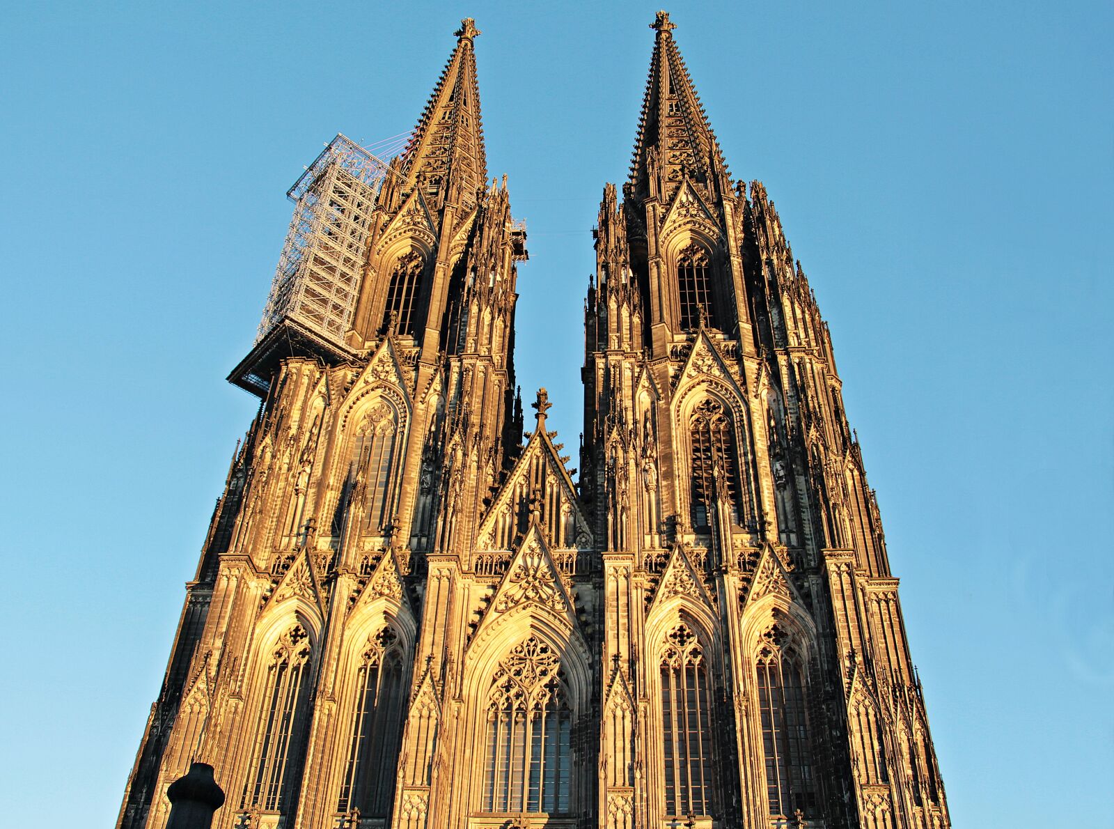 Canon EOS 550D (EOS Rebel T2i / EOS Kiss X4) sample photo. Cologne cathedral, dom, historic photography