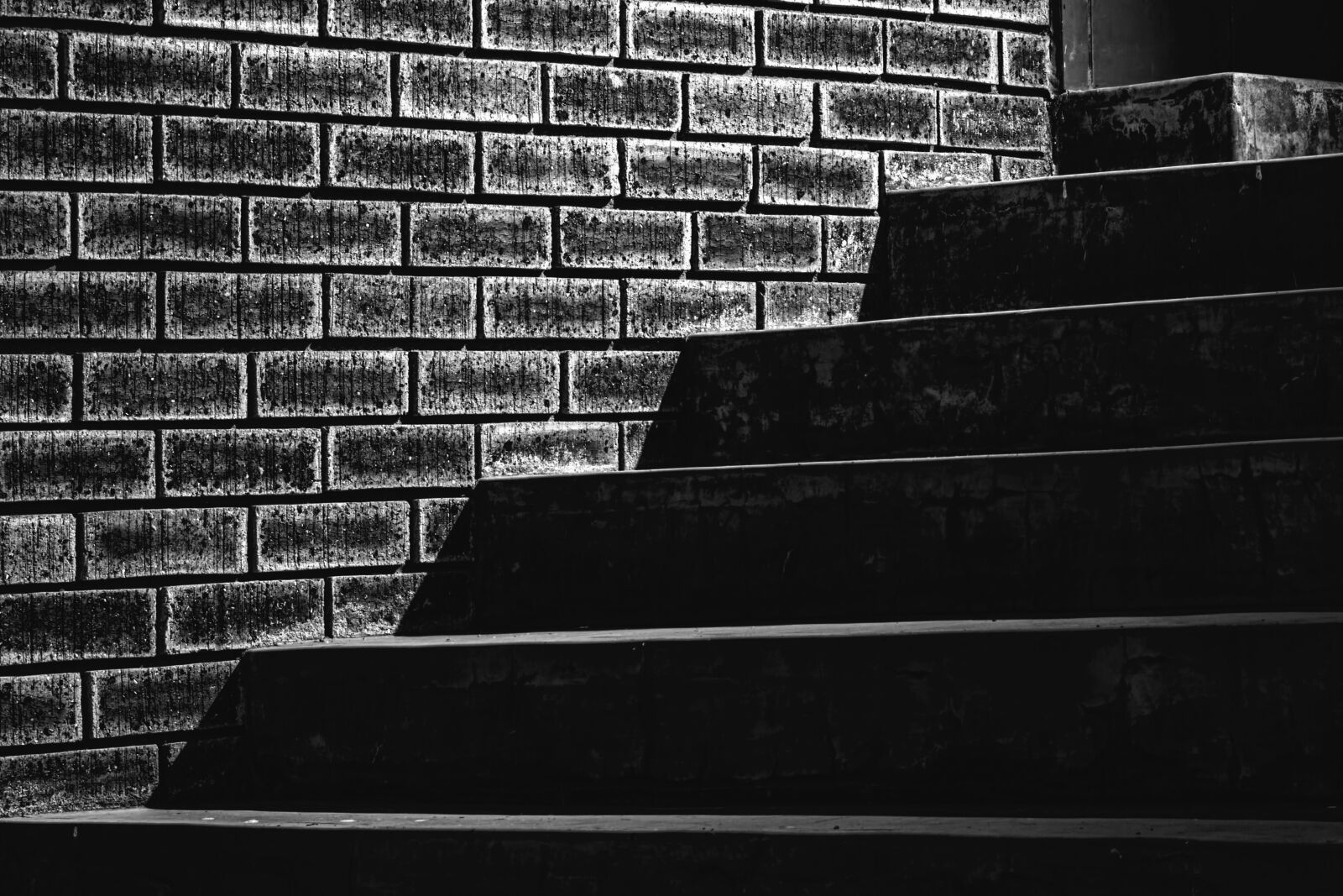 Canon EOS 70D sample photo. Wall, brick, stairs, concrete photography