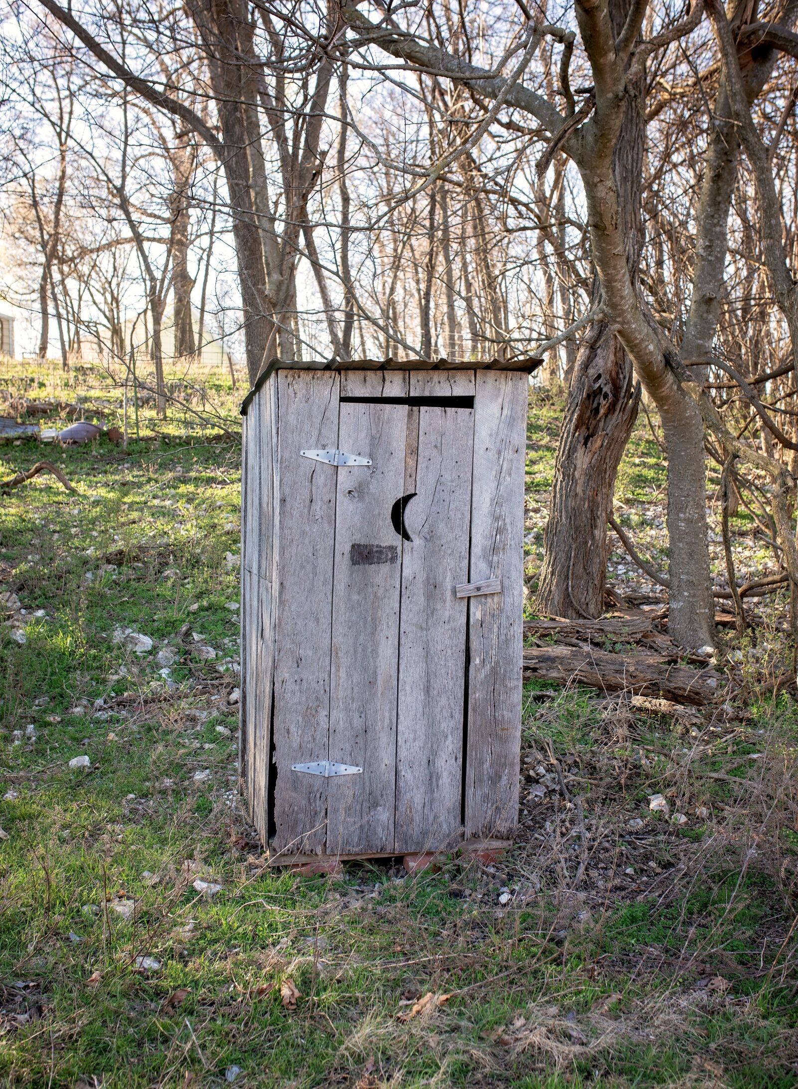 Sigma 35mm F1.4 DG HSM Art sample photo. Outhouse, country, toilet photography