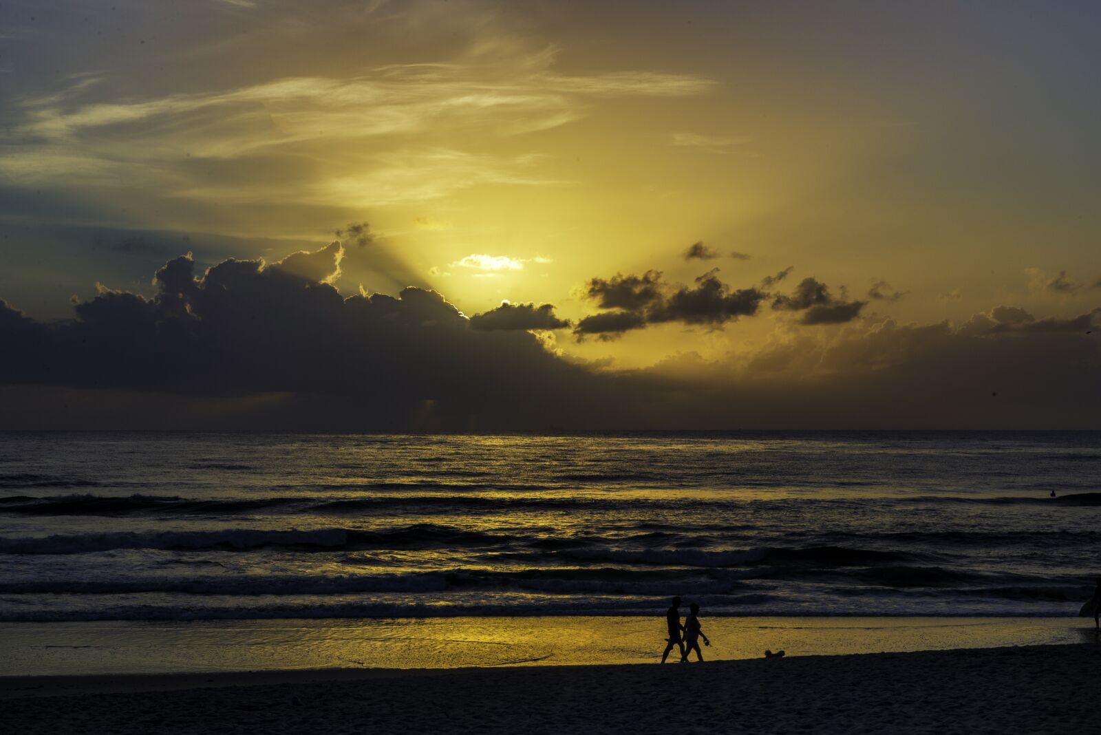 Nikon D610 sample photo. Sunrise, ocean, beach photography