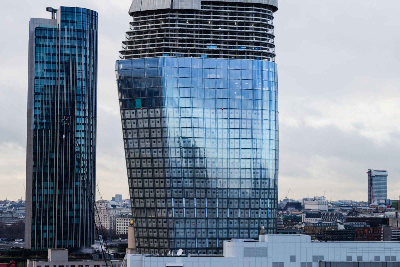 Canon EOS 700D (EOS Rebel T5i / EOS Kiss X7i) sample photo. View, of, skyscrapers, in photography