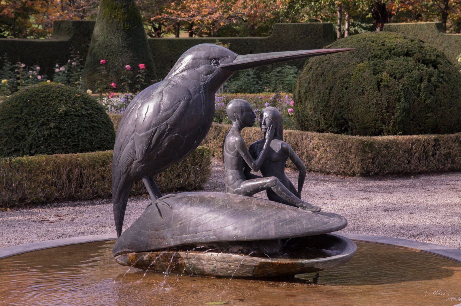 Pentax K-3 sample photo. Bronze statue, bronze bird photography