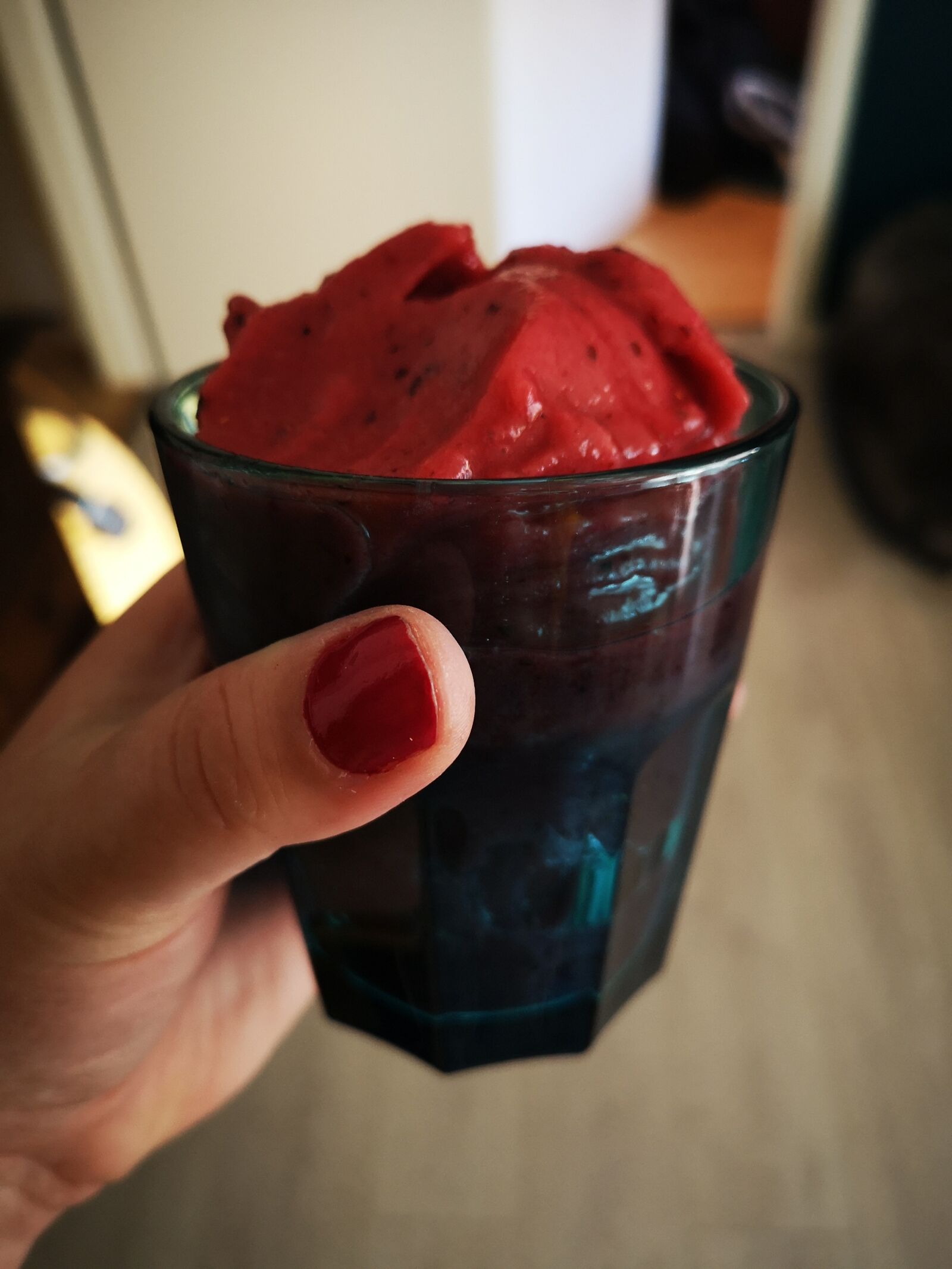 HUAWEI CLT-L29 sample photo. Smoothie, fruit drink, breakfast photography
