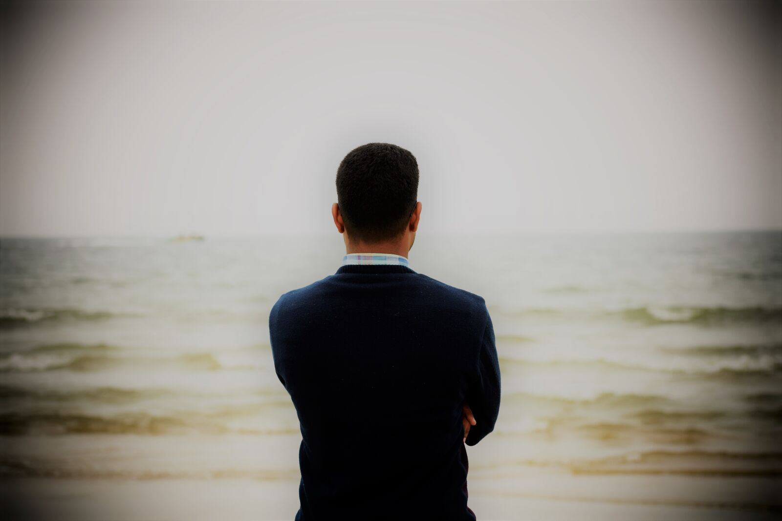 Nikon D3300 sample photo. Man, sea, single photography