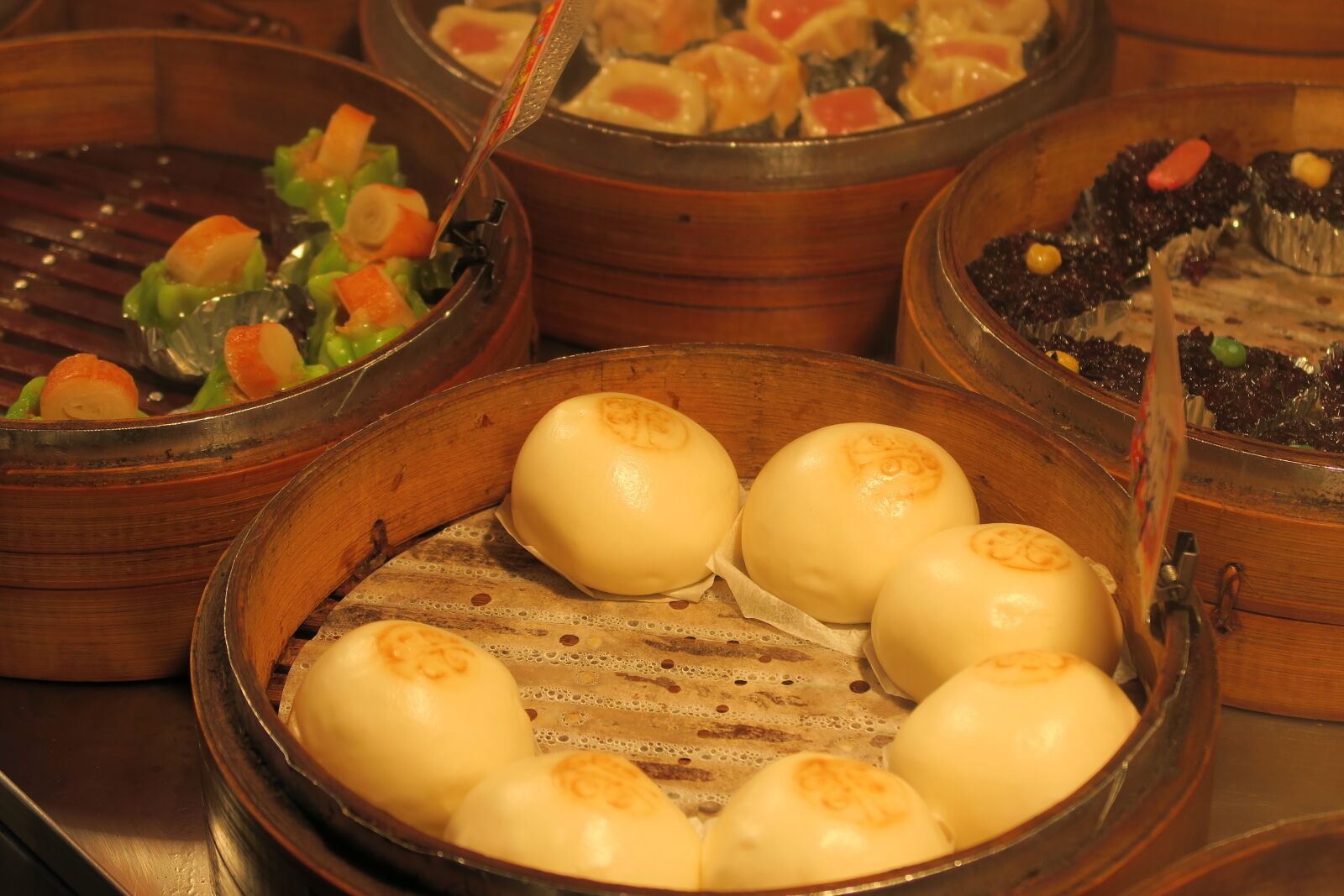Canon PowerShot G7 X sample photo. Steamed stuffed bun, food photography
