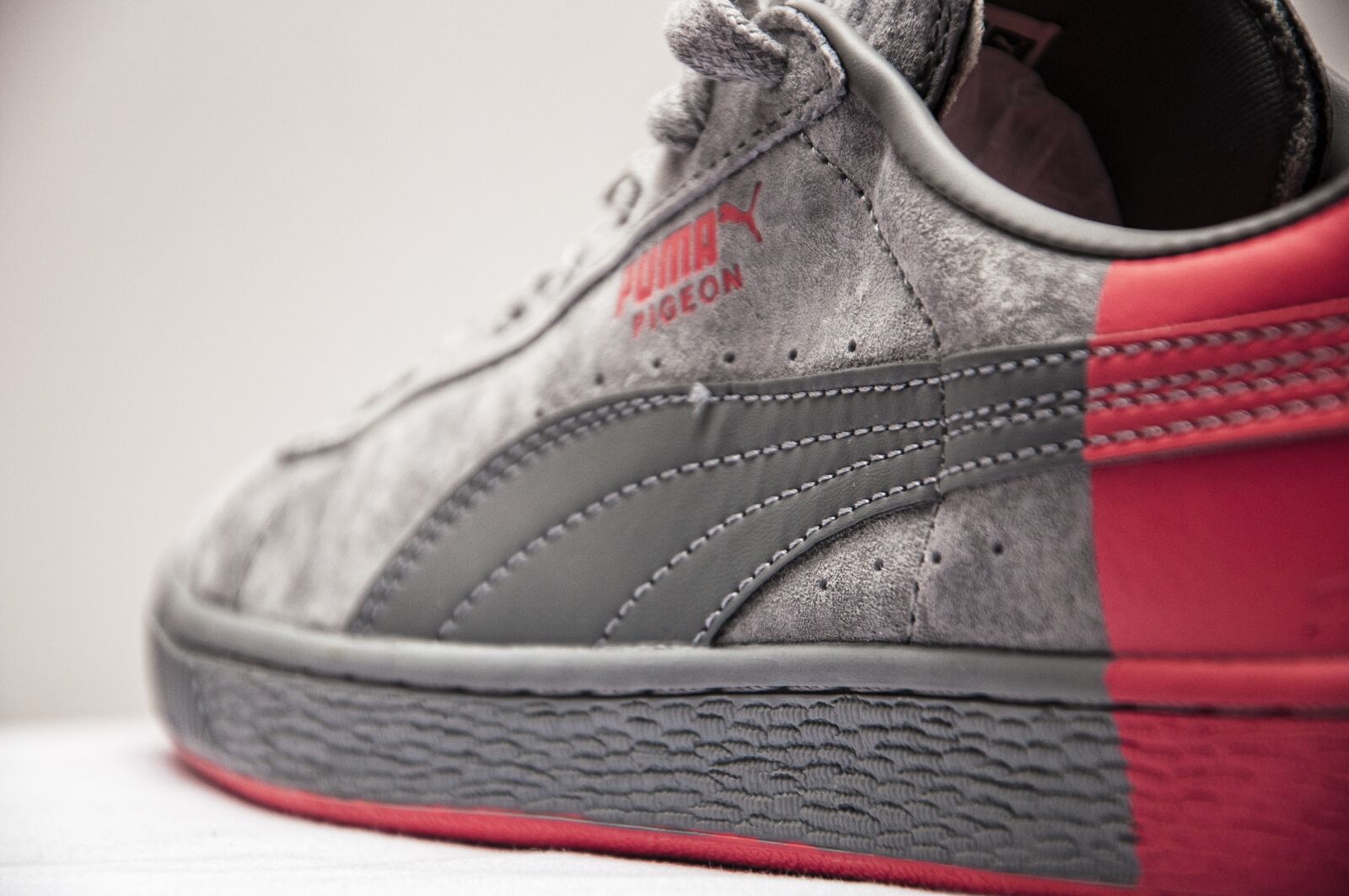 Nikon D90 sample photo. Puma, dove, sneakers photography