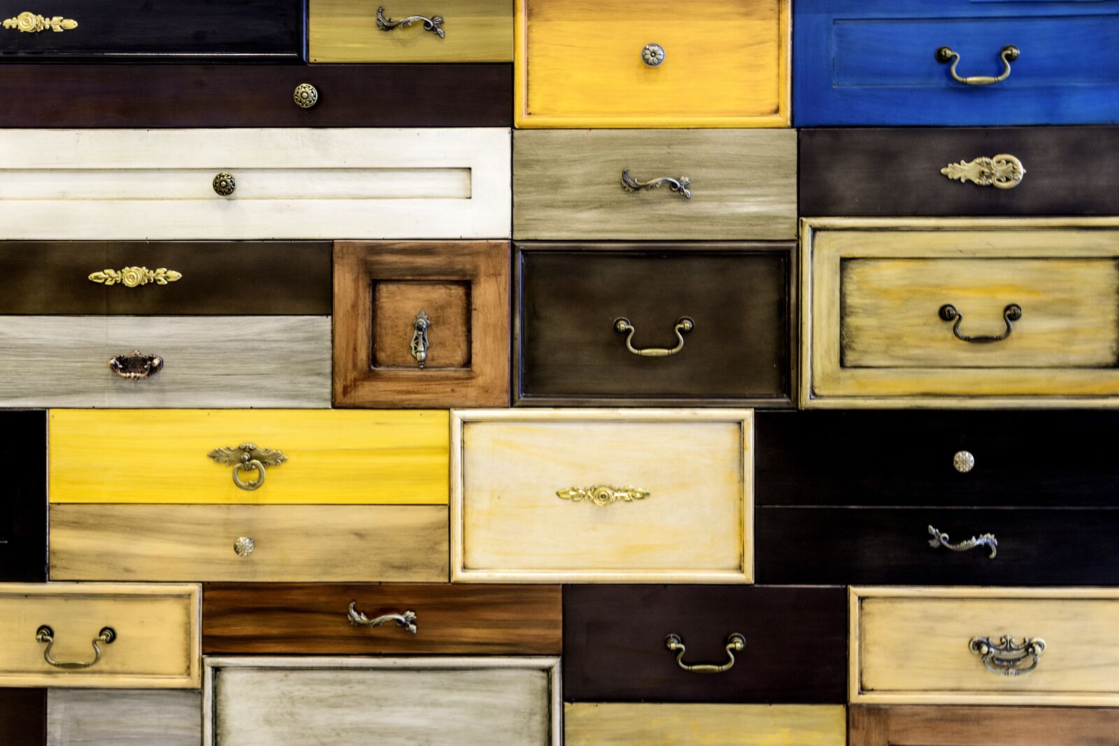 Canon EOS 70D sample photo. Drawers, architecture, interior photography