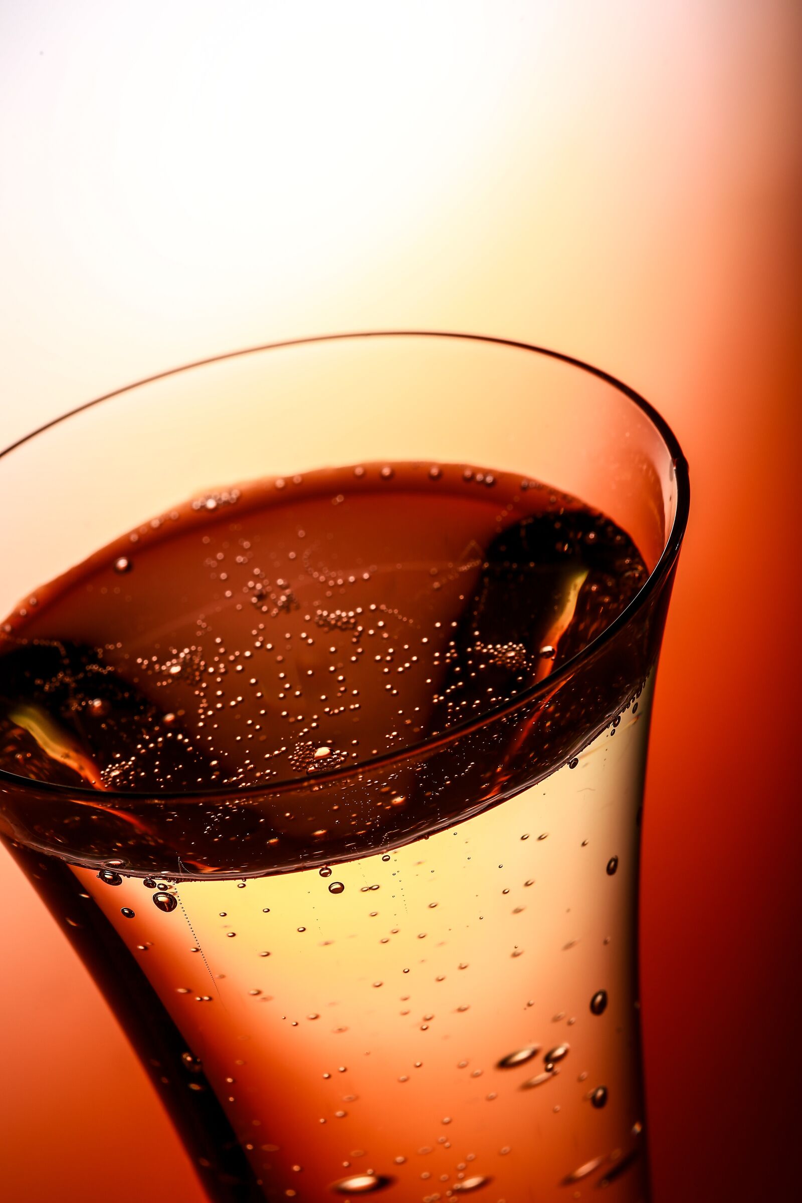 Canon EOS 5D Mark III sample photo. Champagne, sparkling beads, sparkling photography