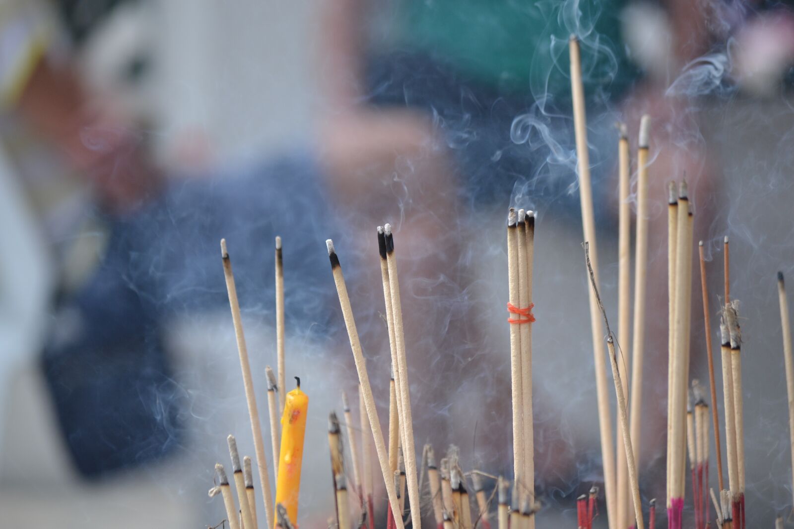 Nikon D3100 sample photo. Incense, first floor, smoke photography