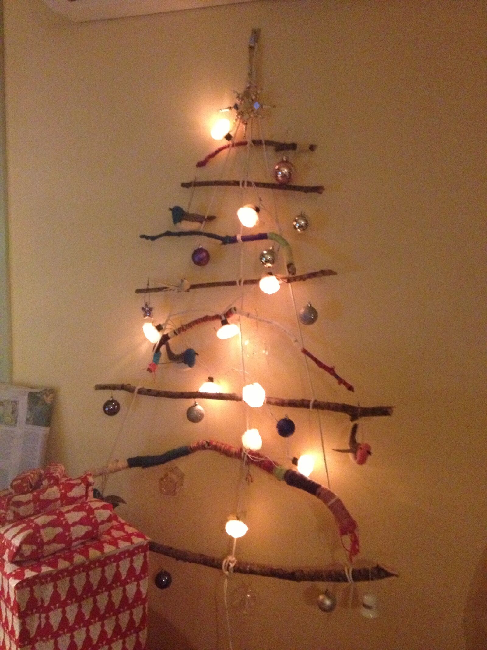 Apple iPhone 4S sample photo. Christmas, rustic, lights photography