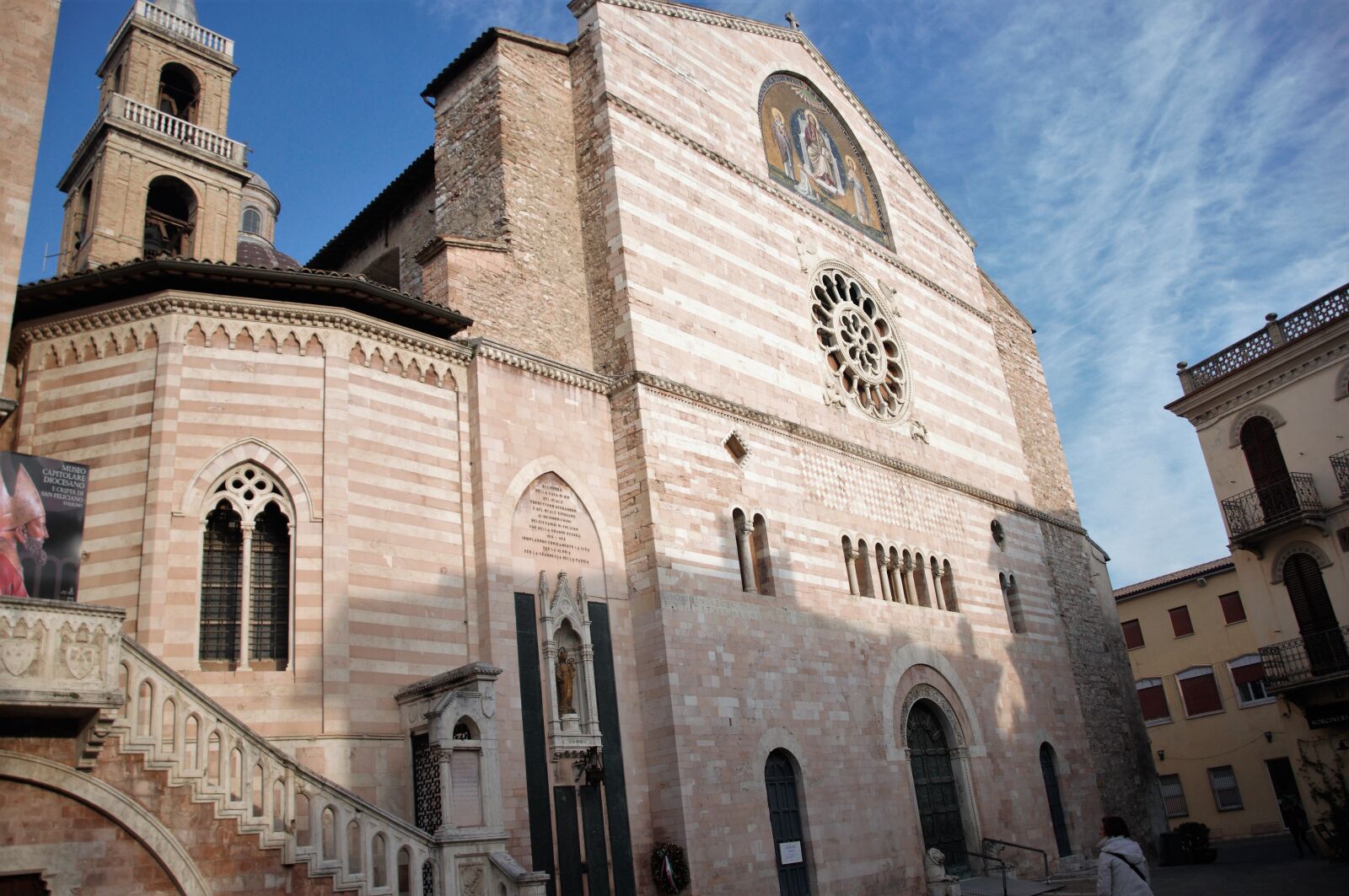 Nikon D90 sample photo. Foligno, umbria, the basilica photography
