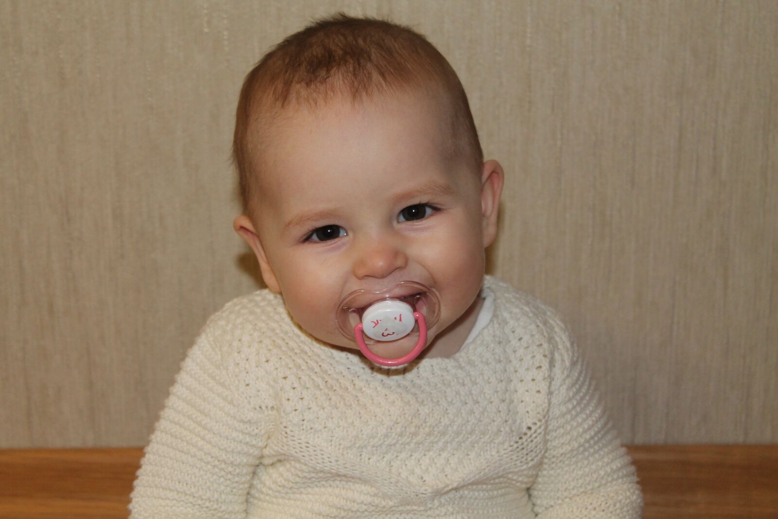 Canon EOS 1100D (EOS Rebel T3 / EOS Kiss X50) sample photo. Baby, girl, smile photography