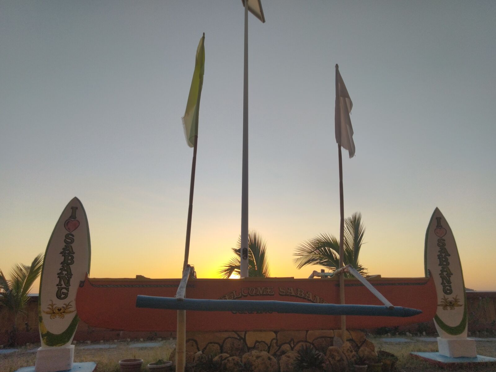 ASUS ZenFone Max Pro M1 (ZB602KL) (WW) / Max Pro M1 (ZB601KL) (IN) sample photo. Palm sunday, sunset, easter photography