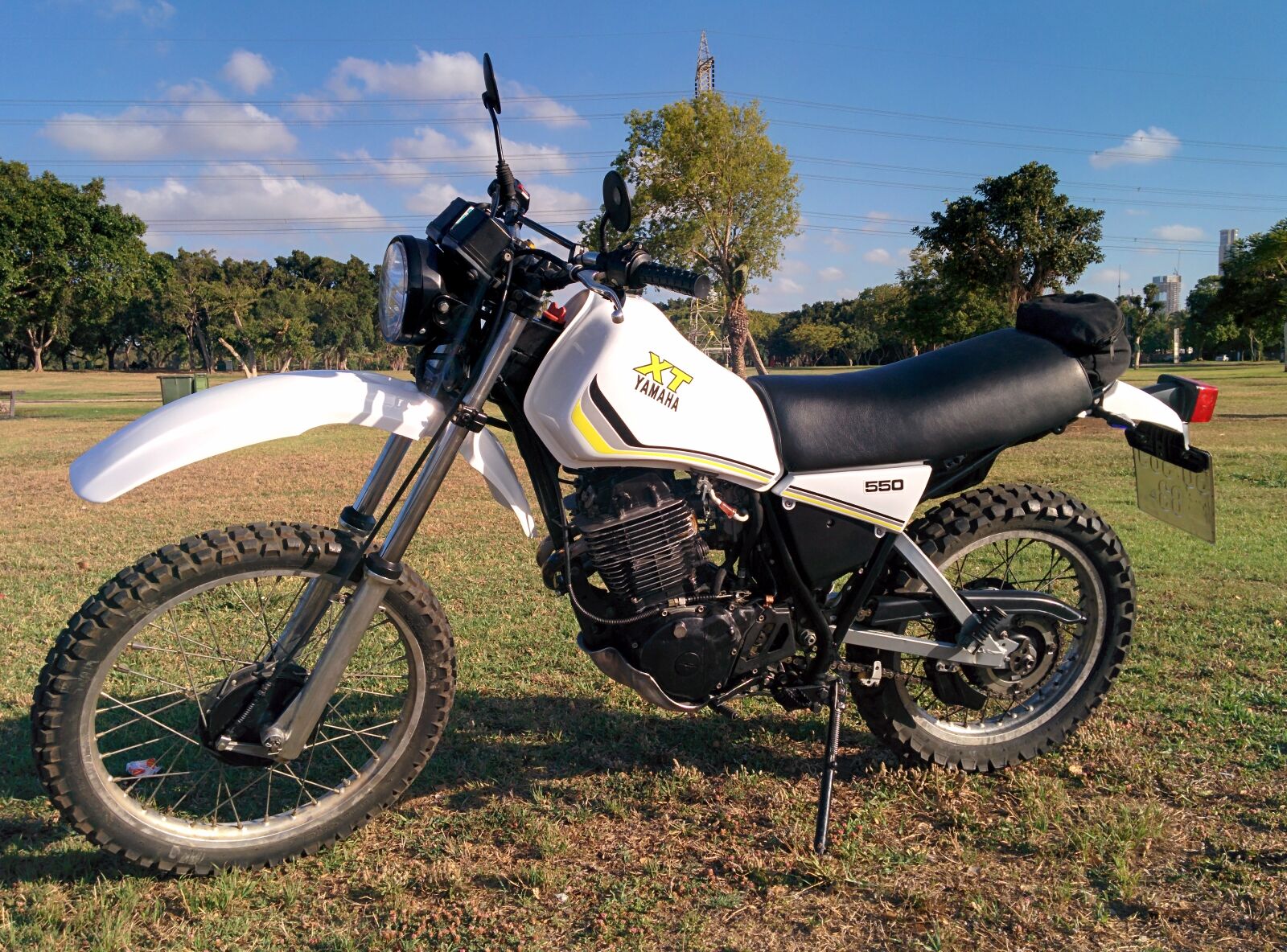 LG Nexus 5 sample photo. Yamaha, xt550 photography