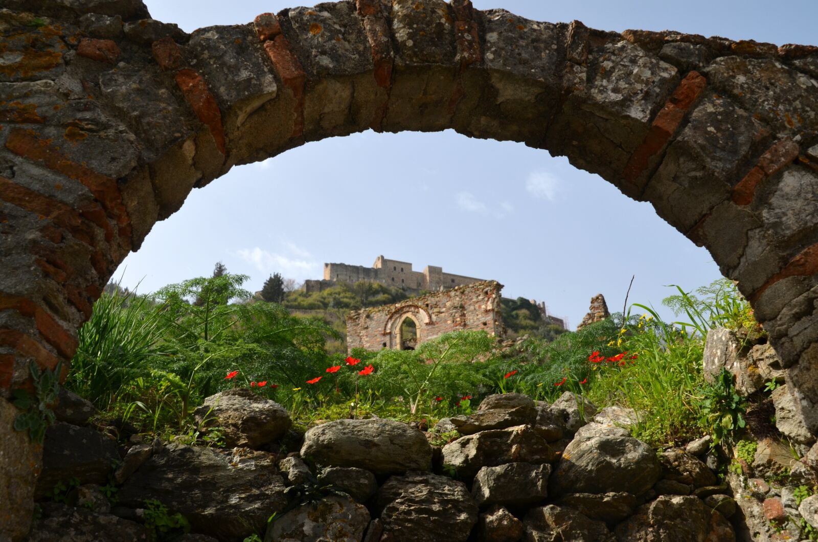 Nikon D5100 sample photo. Old, travel, architecture photography