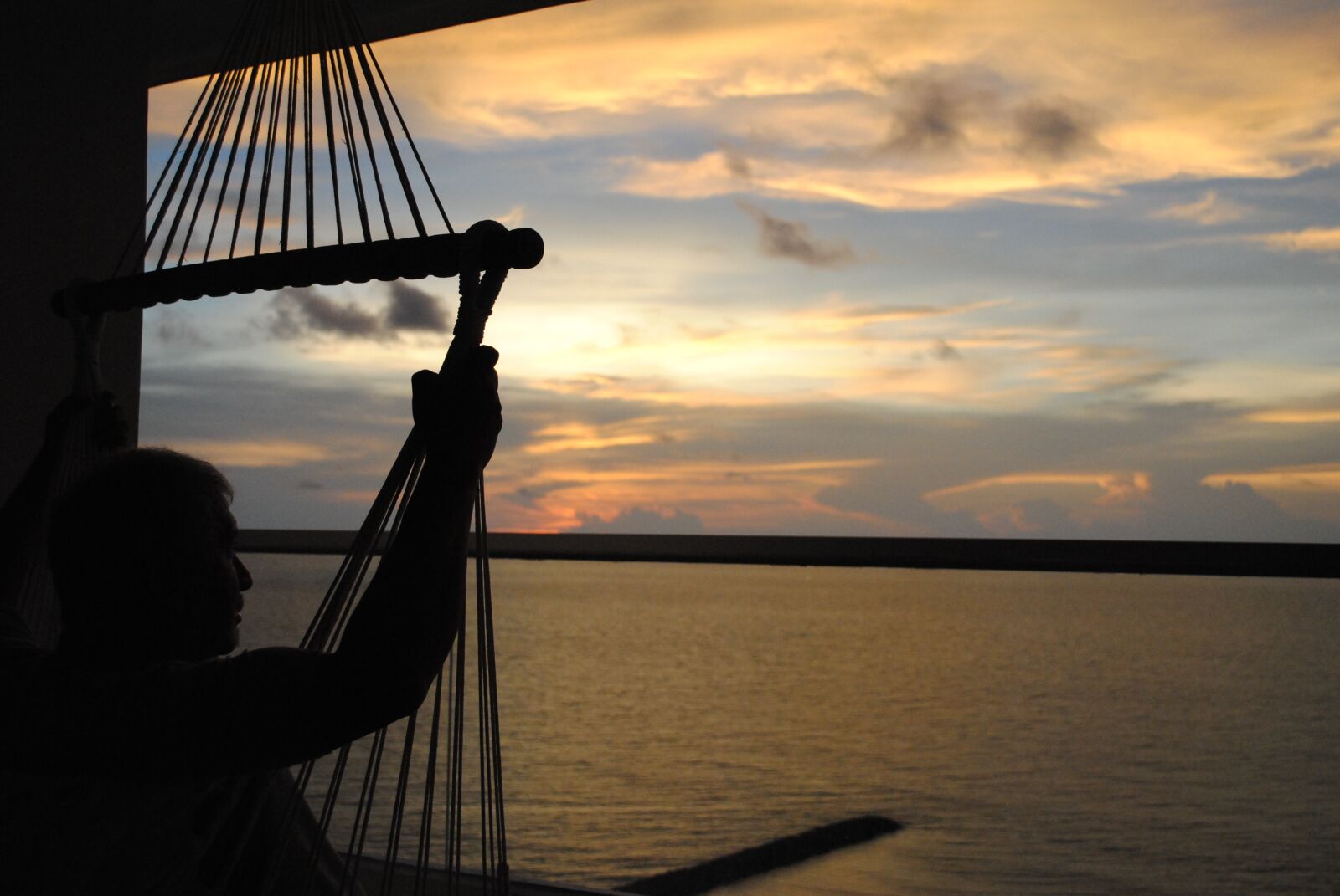 Nikon D3000 sample photo. Cartagena, sunset, silhouette photography
