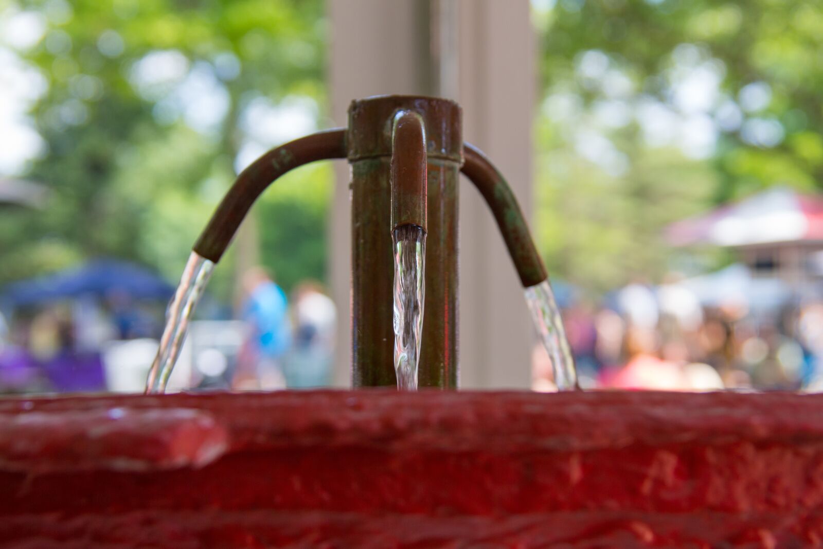 Canon EOS 5D Mark III sample photo. Water, fountain, spring photography