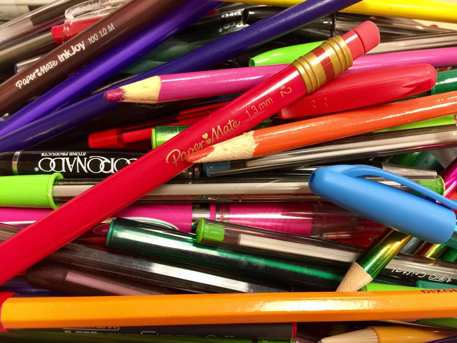 iPhone 6 Plus back camera 4.15mm f/2.2 sample photo. Pencils, pens, colored pencils photography