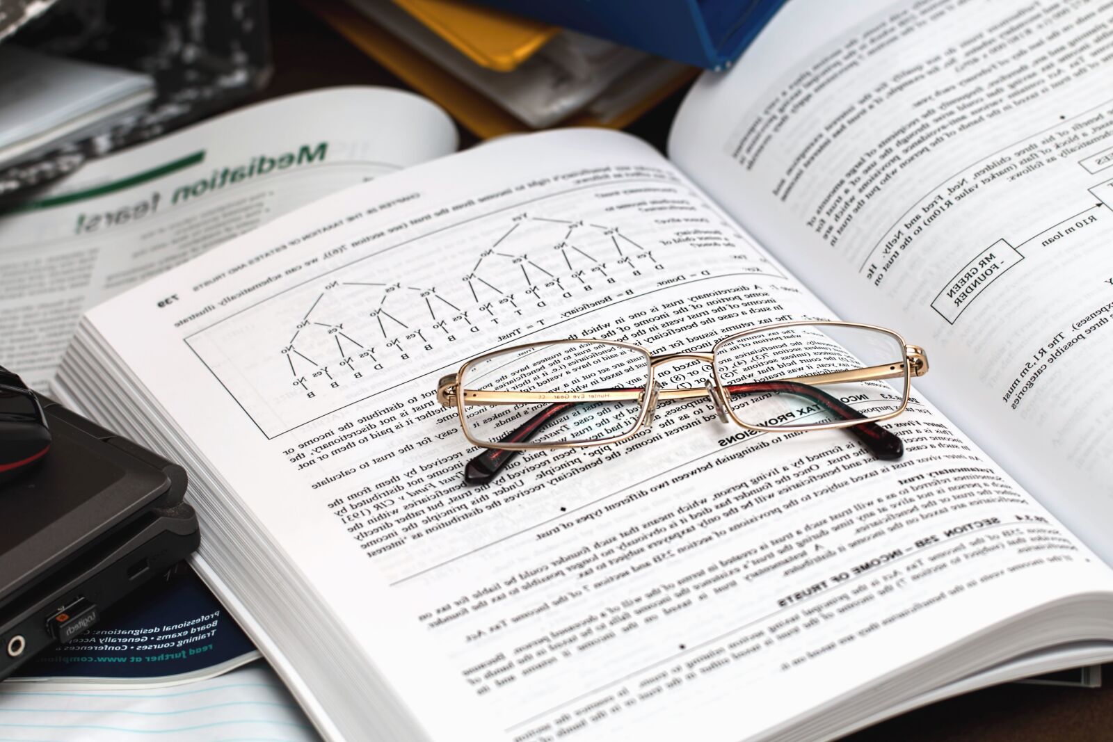 Canon EOS 70D sample photo. Eyeglasses, book, science, study photography