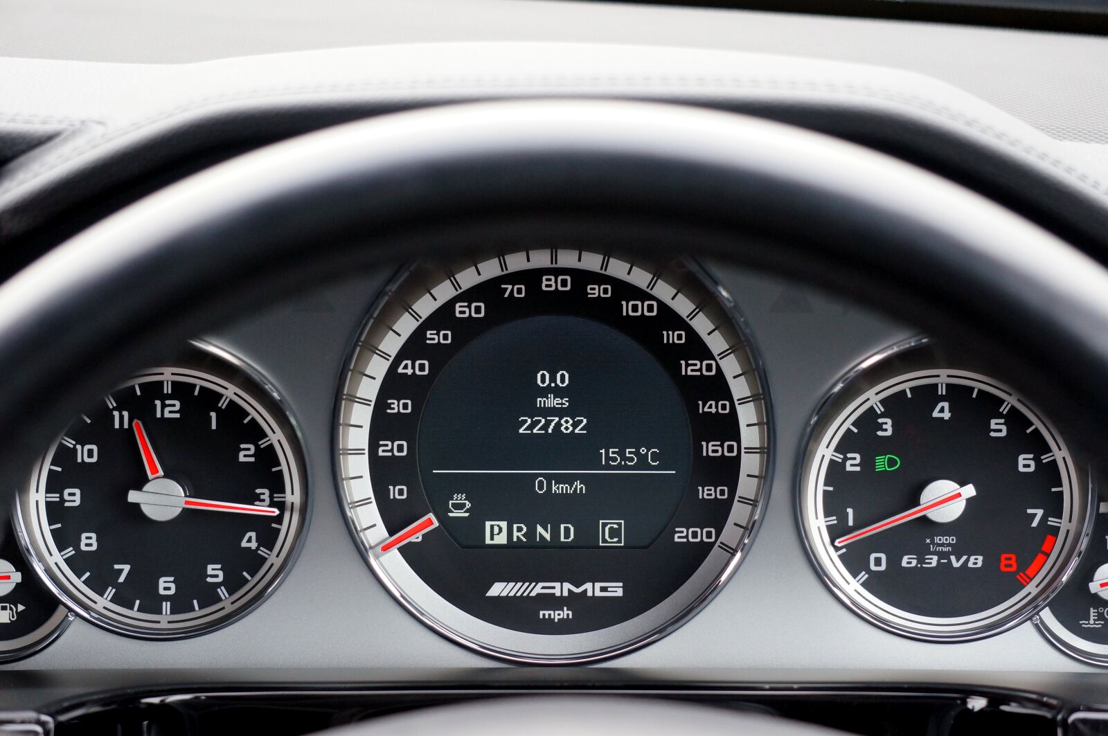 Sony Alpha NEX-5N + Sony E 55-210mm F4.5-6.3 OSS sample photo. Car, interior, vehicle photography