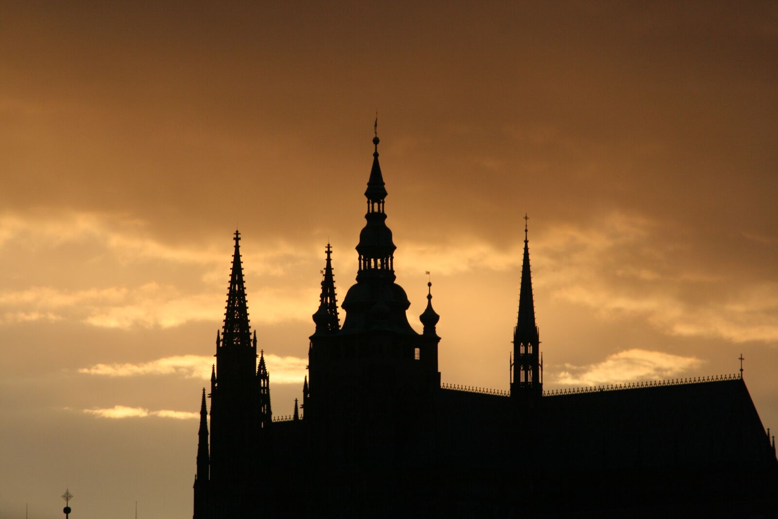 Canon EOS 400D (EOS Digital Rebel XTi / EOS Kiss Digital X) sample photo. Prague, czech republic, charles photography