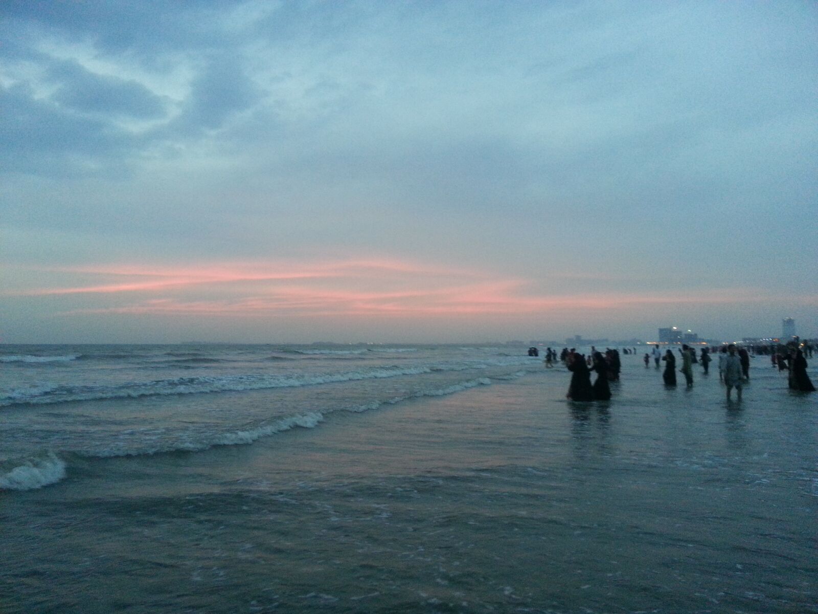 Samsung Galaxy Note2 sample photo. Sunset, karachi beach, pakistan photography
