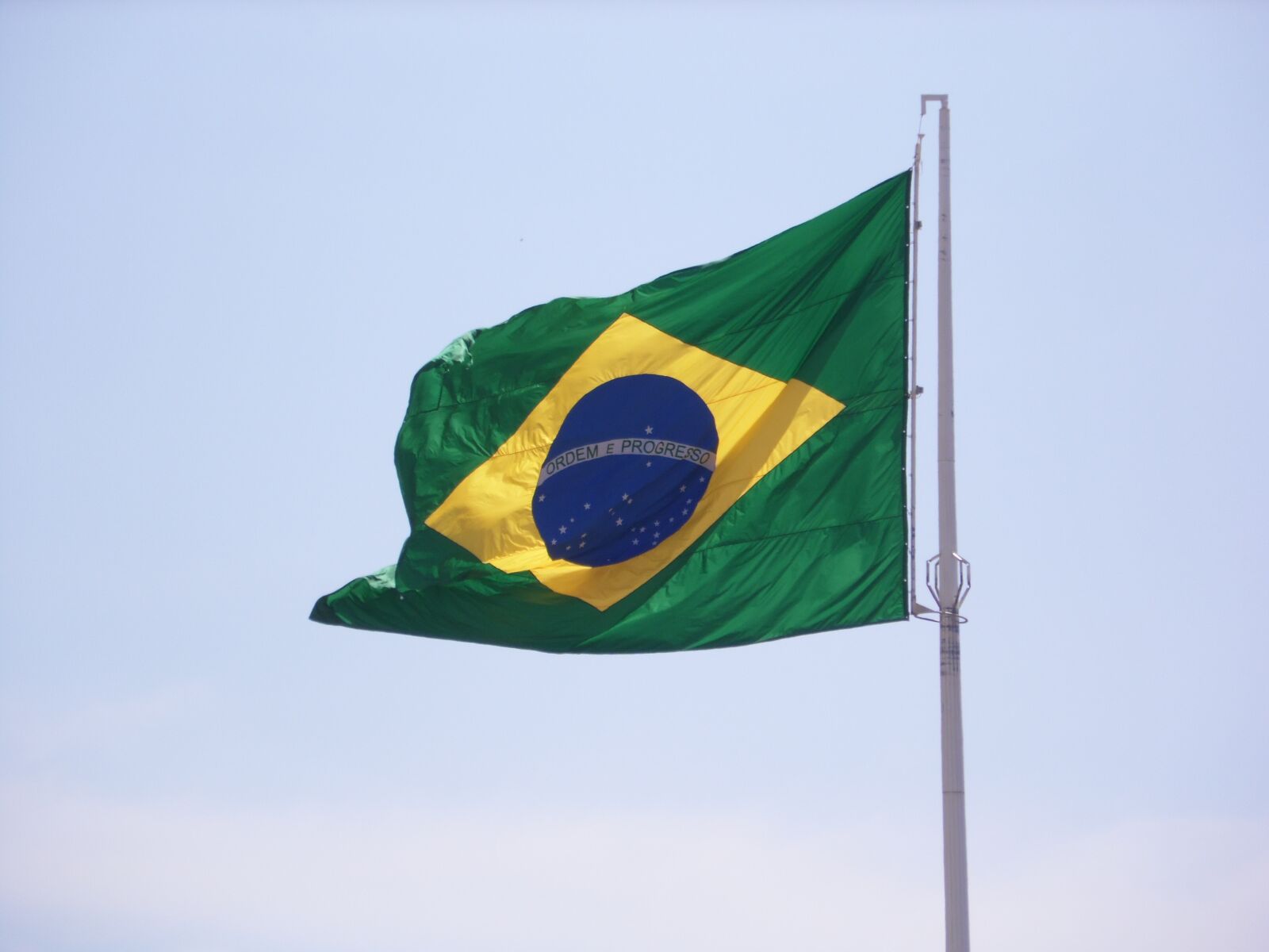 Samsung WB100/  WB101 sample photo. Brazil flag, home, republic photography