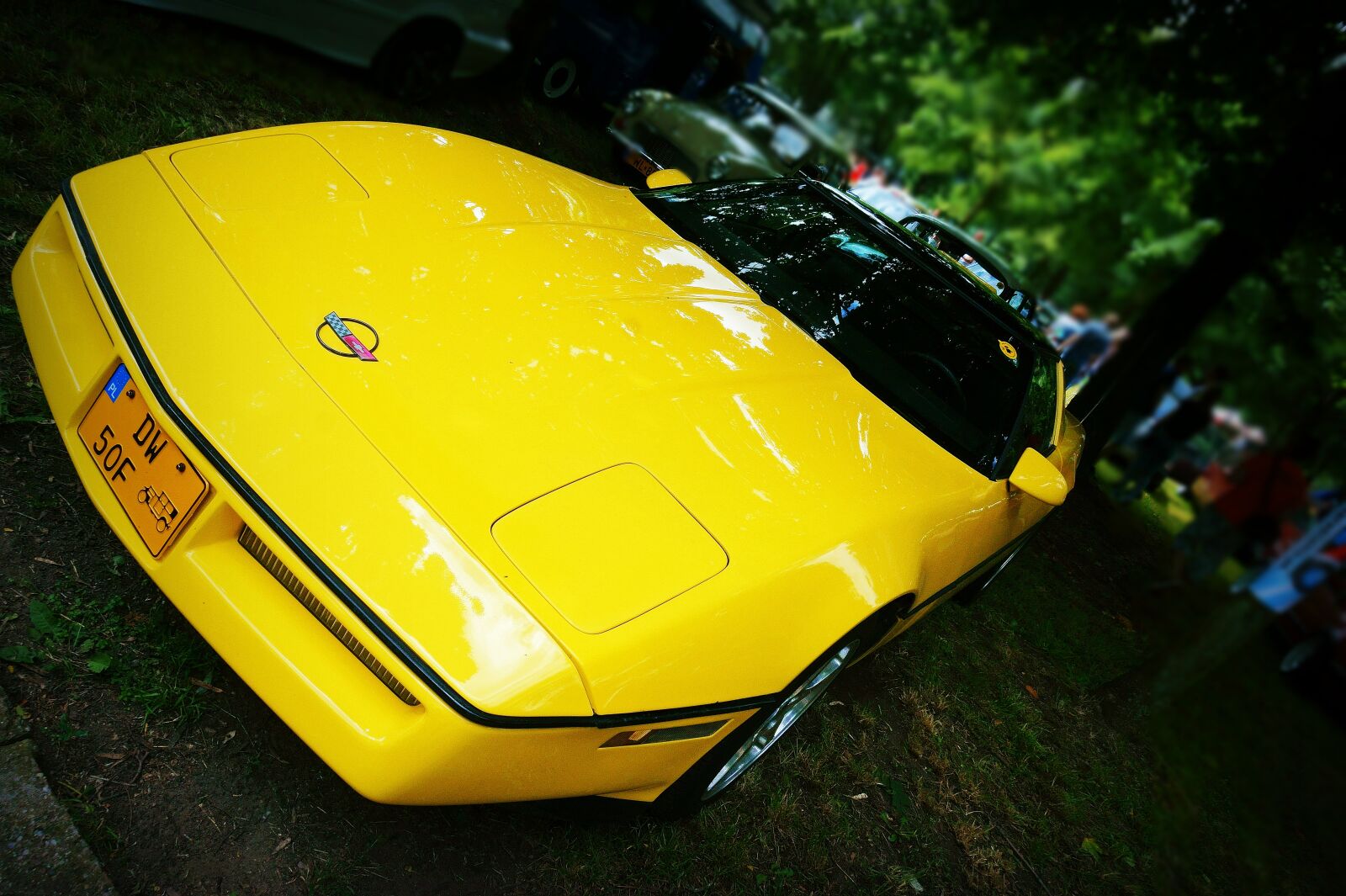 Sony Alpha a5000 (ILCE 5000) sample photo. Sports car, yellow, the photography