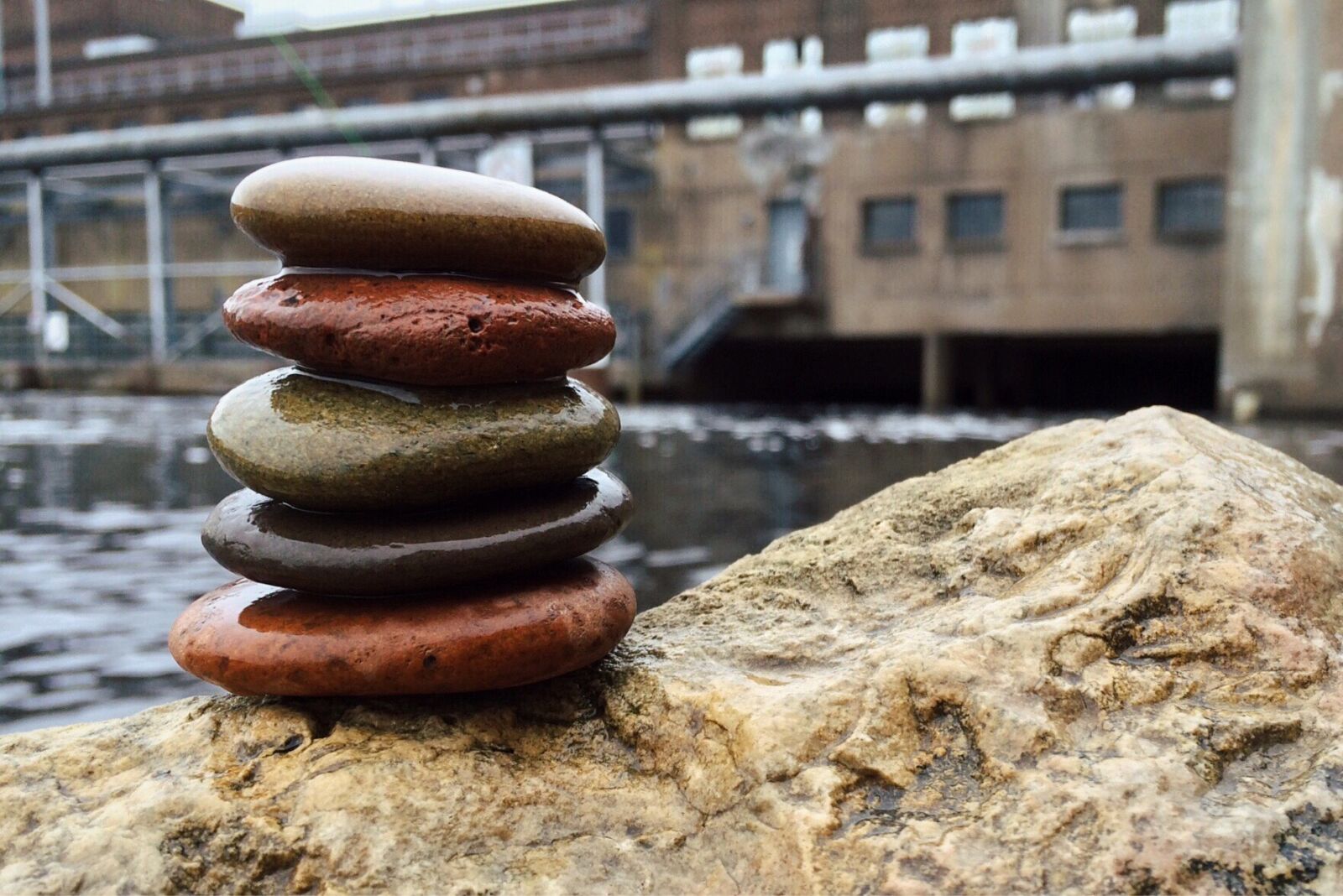 iPhone 5s back camera 4.15mm f/2.2 sample photo. Rock, balance, zen photography