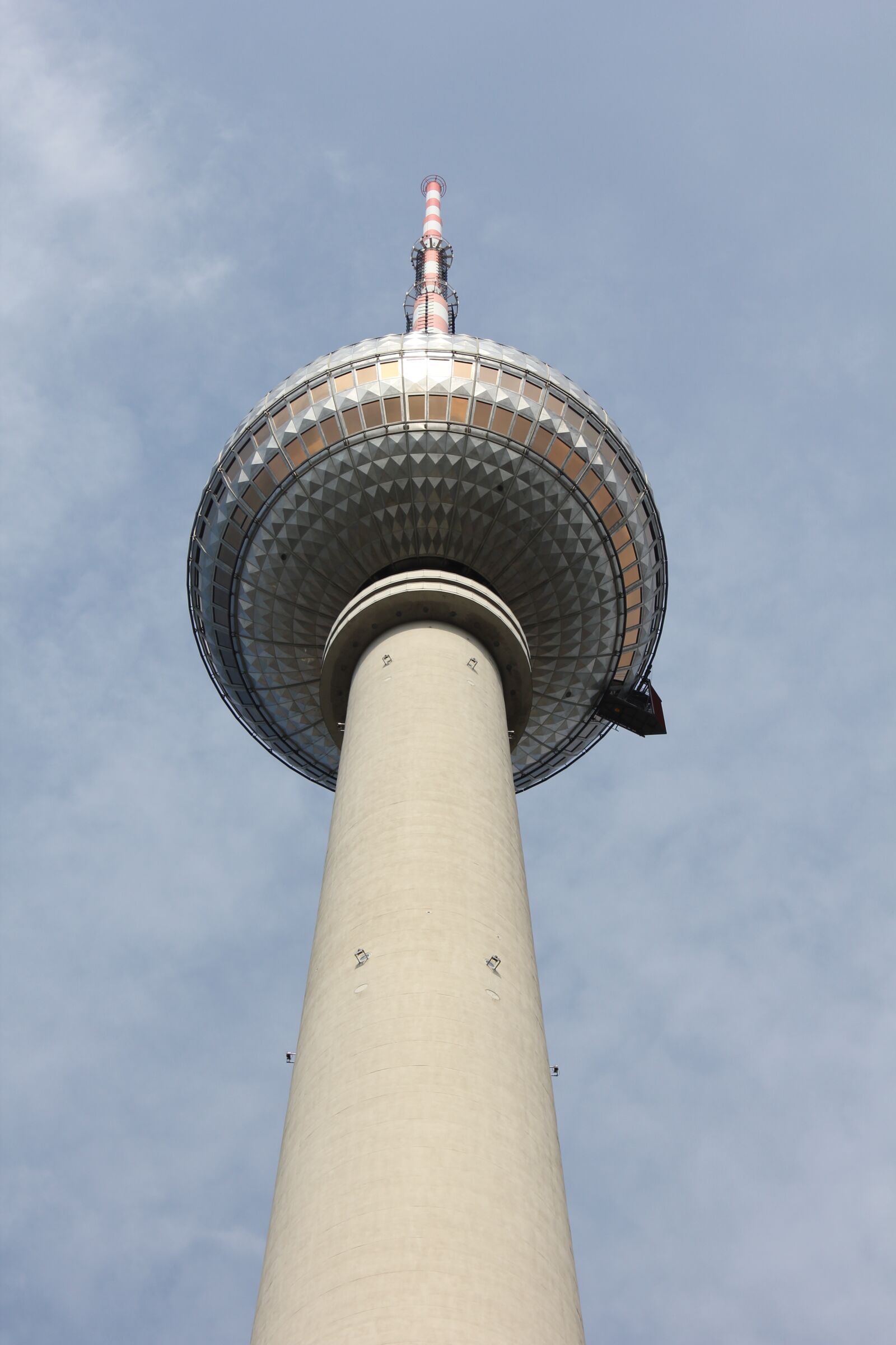 Canon EOS 550D (EOS Rebel T2i / EOS Kiss X4) sample photo. Tv tower, berlin, capital photography