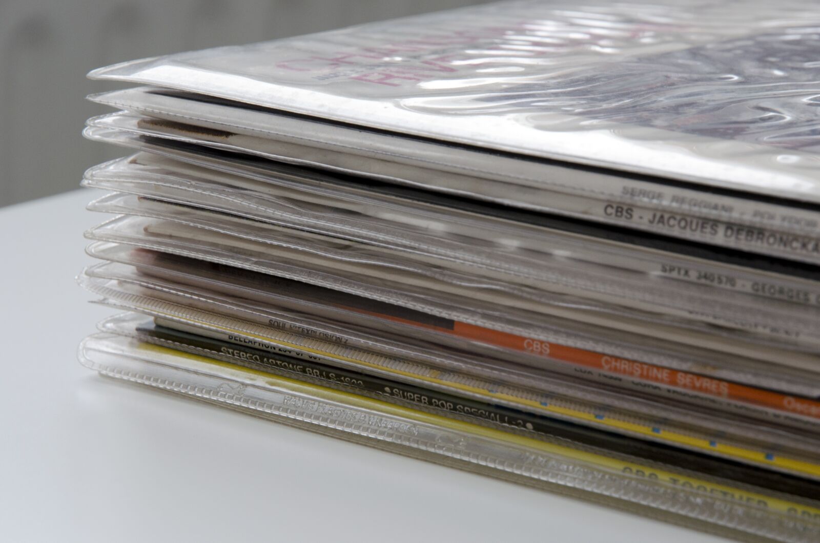 Nikon D5100 sample photo. Records, vinyl, 33 rpm photography