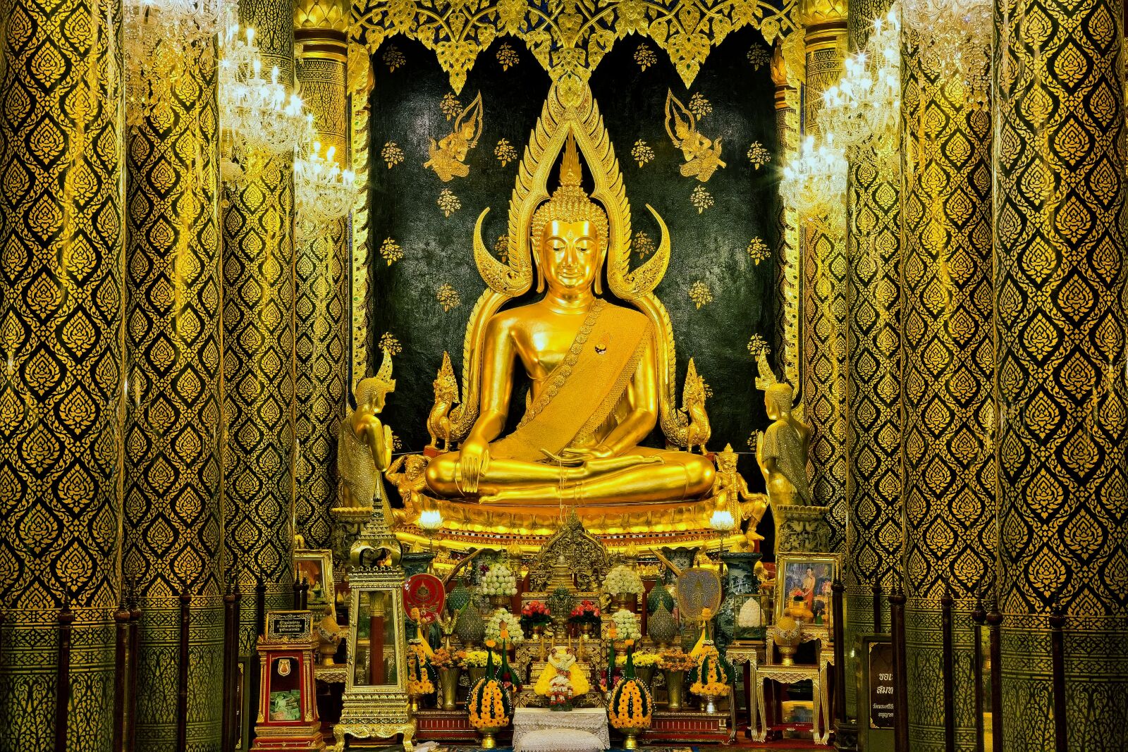 Canon EOS 6D + Canon EF 24-105mm F4L IS USM sample photo. Pastor shi buddhist kingdom photography