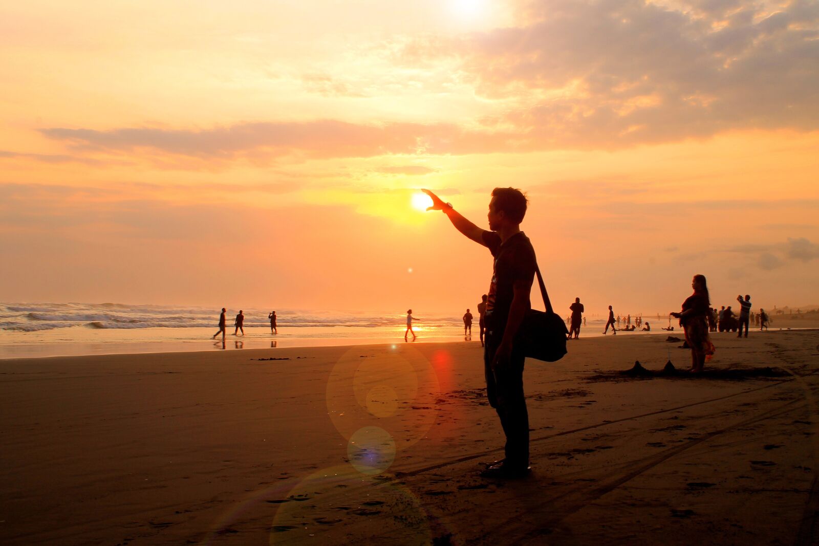 Canon EOS 1100D (EOS Rebel T3 / EOS Kiss X50) sample photo. Twilight, beach, afternoon photography