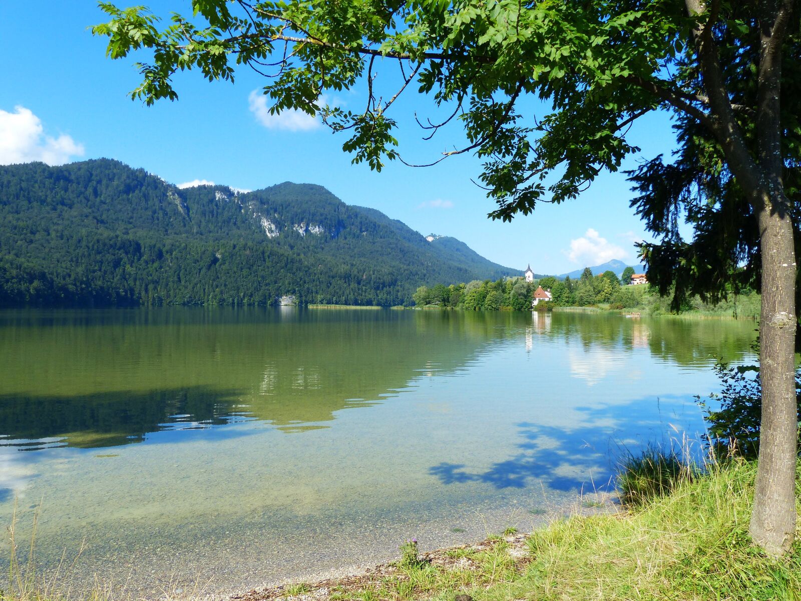 Panasonic Lumix DMC-FZ200 sample photo. Lake weissensee, lake, waters photography