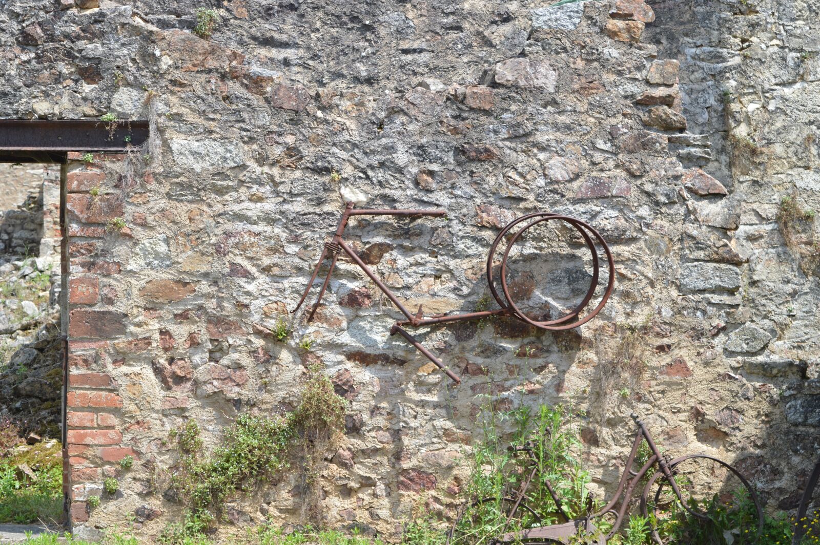 Nikon D3200 sample photo. Old, abandoned, ruin photography