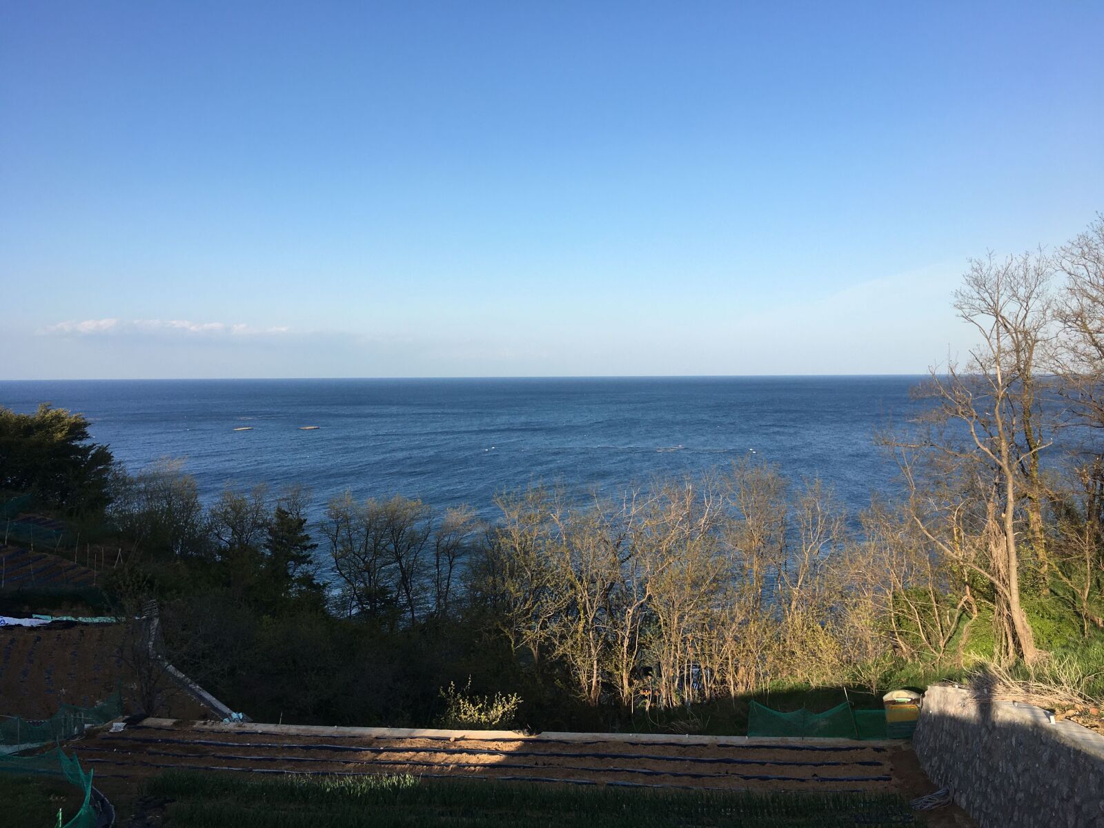 Apple iPhone 6s sample photo. Sea, coast, travel photography