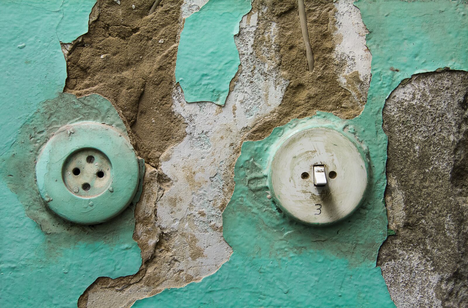 Canon EOS 60D sample photo. Socket, light switch, switch photography