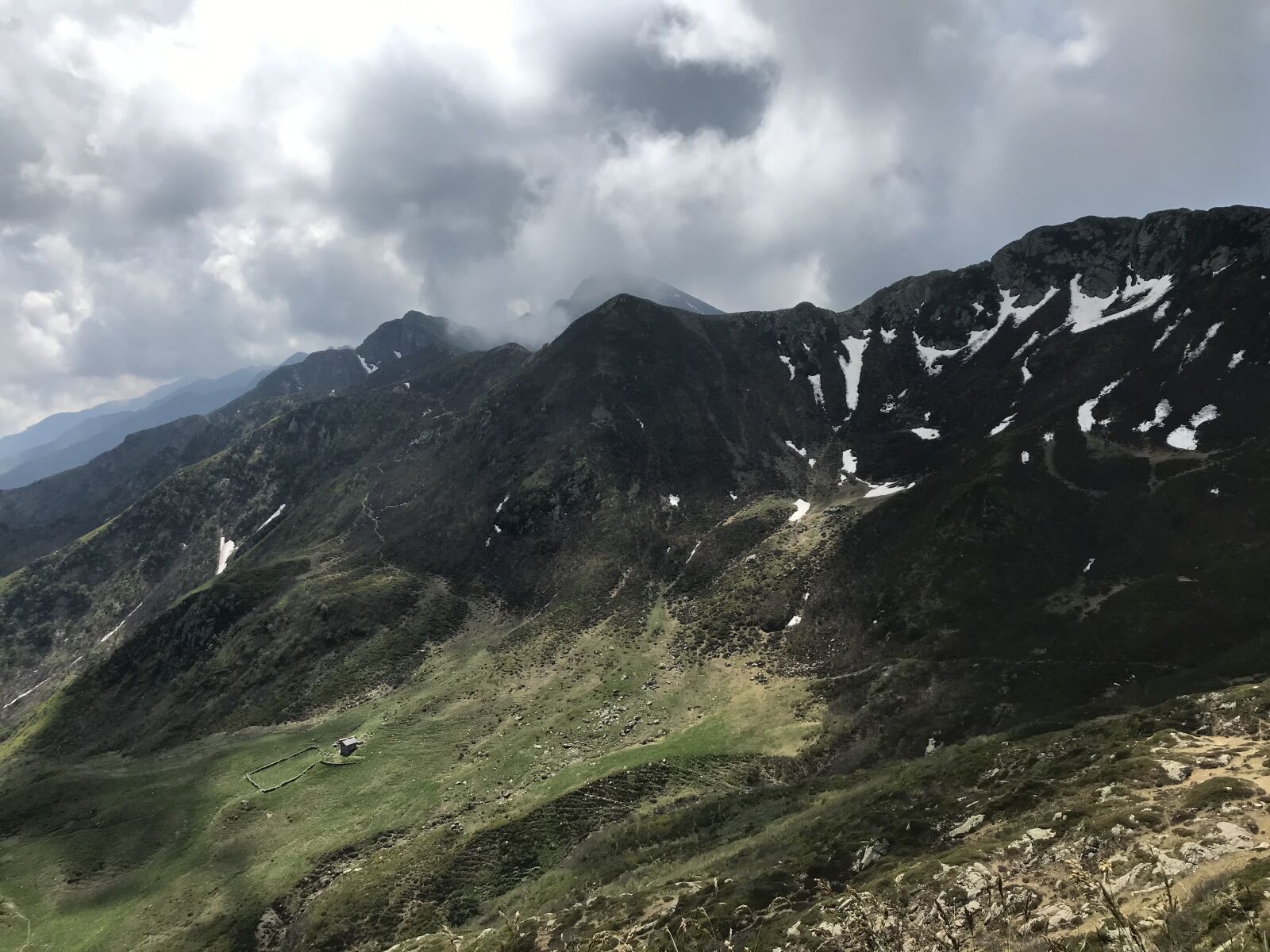 iPhone 7 back camera 3.99mm f/1.8 sample photo. Panorama from the top photography