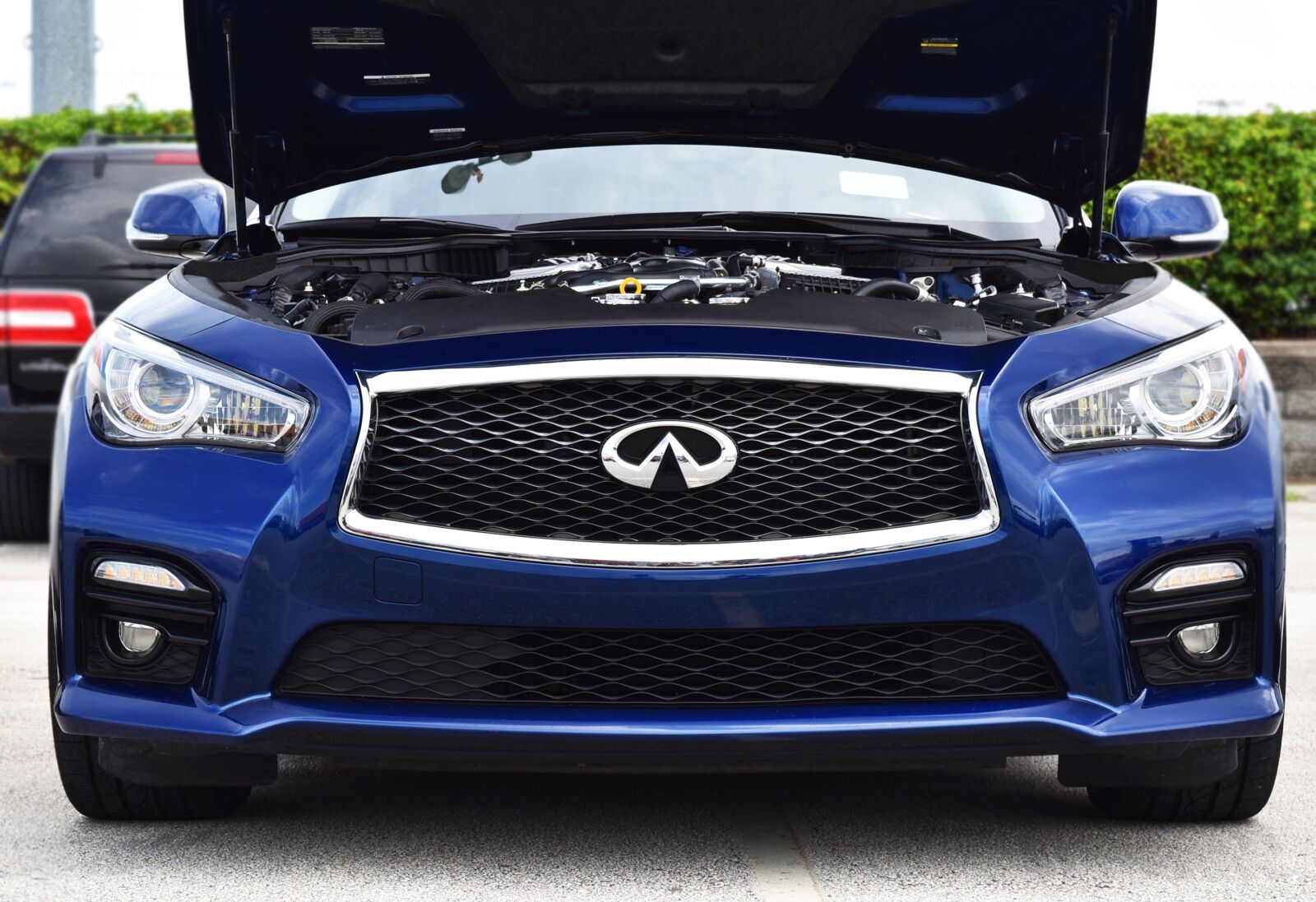 Nikon D5500 sample photo. Infiniti, q50s, red sport photography