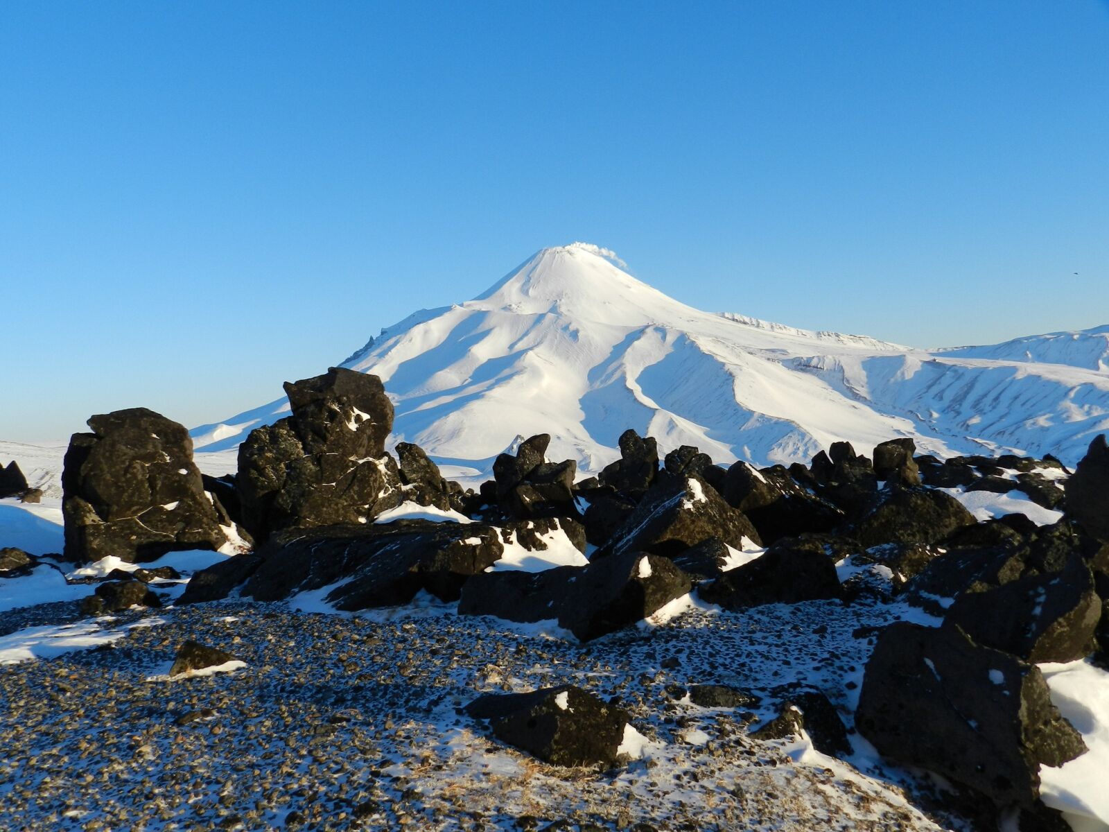 Nikon Coolpix P500 sample photo. Volcano, the volcano avachinsky photography