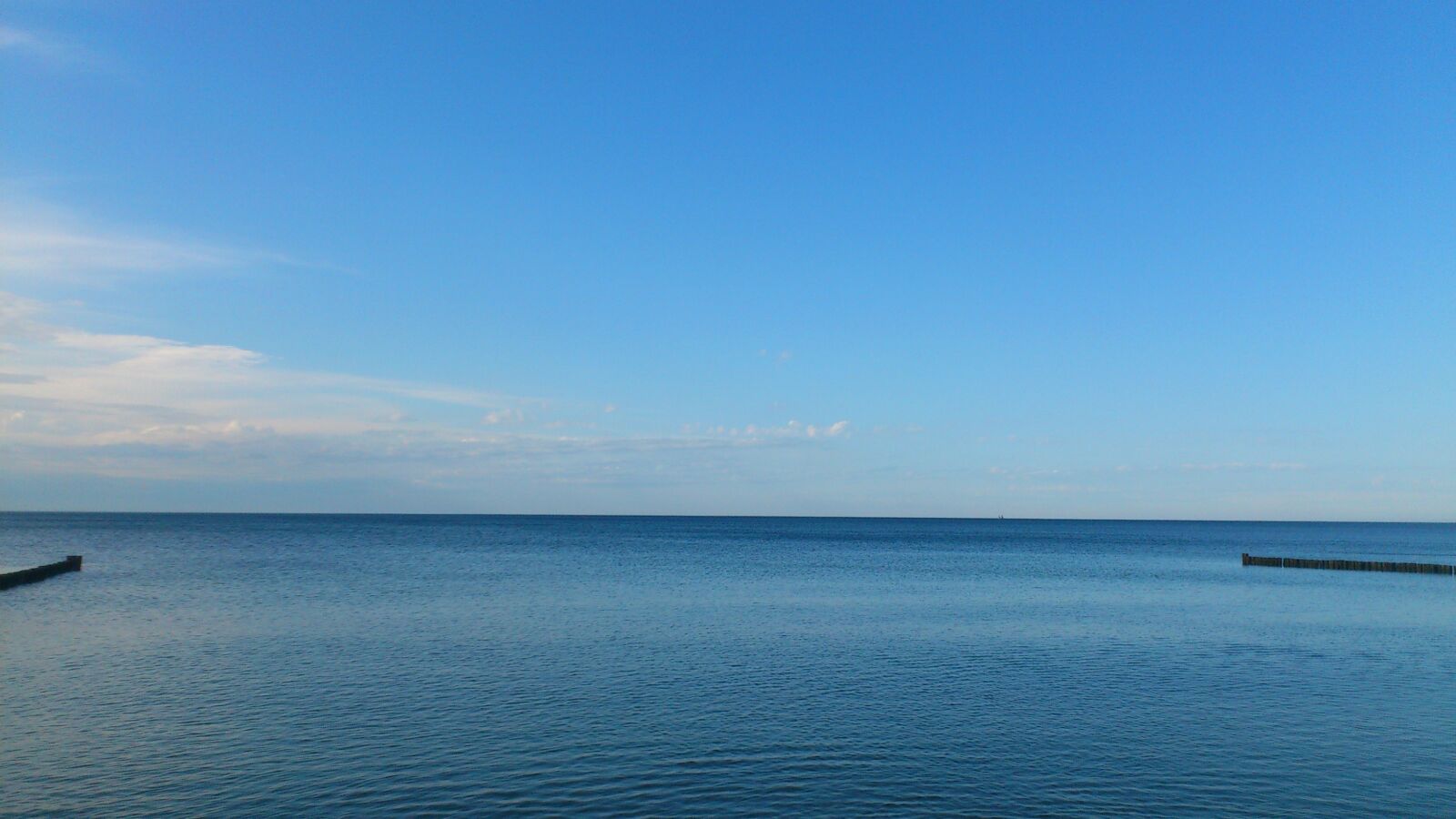 Sony Ericsson Xperia Neo sample photo. Marine, horizon, scenic views photography