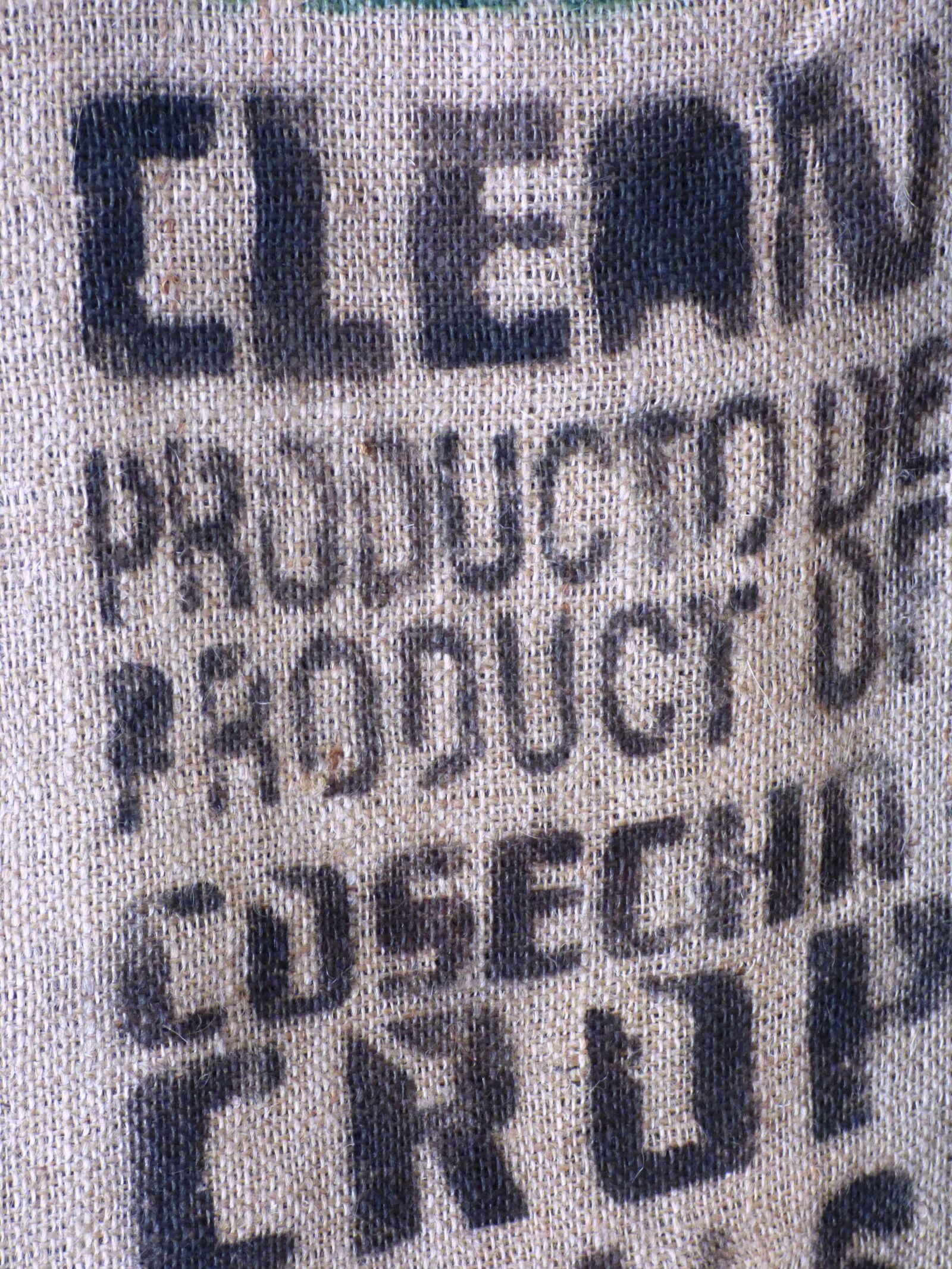 Panasonic DMC-FZ72 sample photo. Flax, linen bag, material photography
