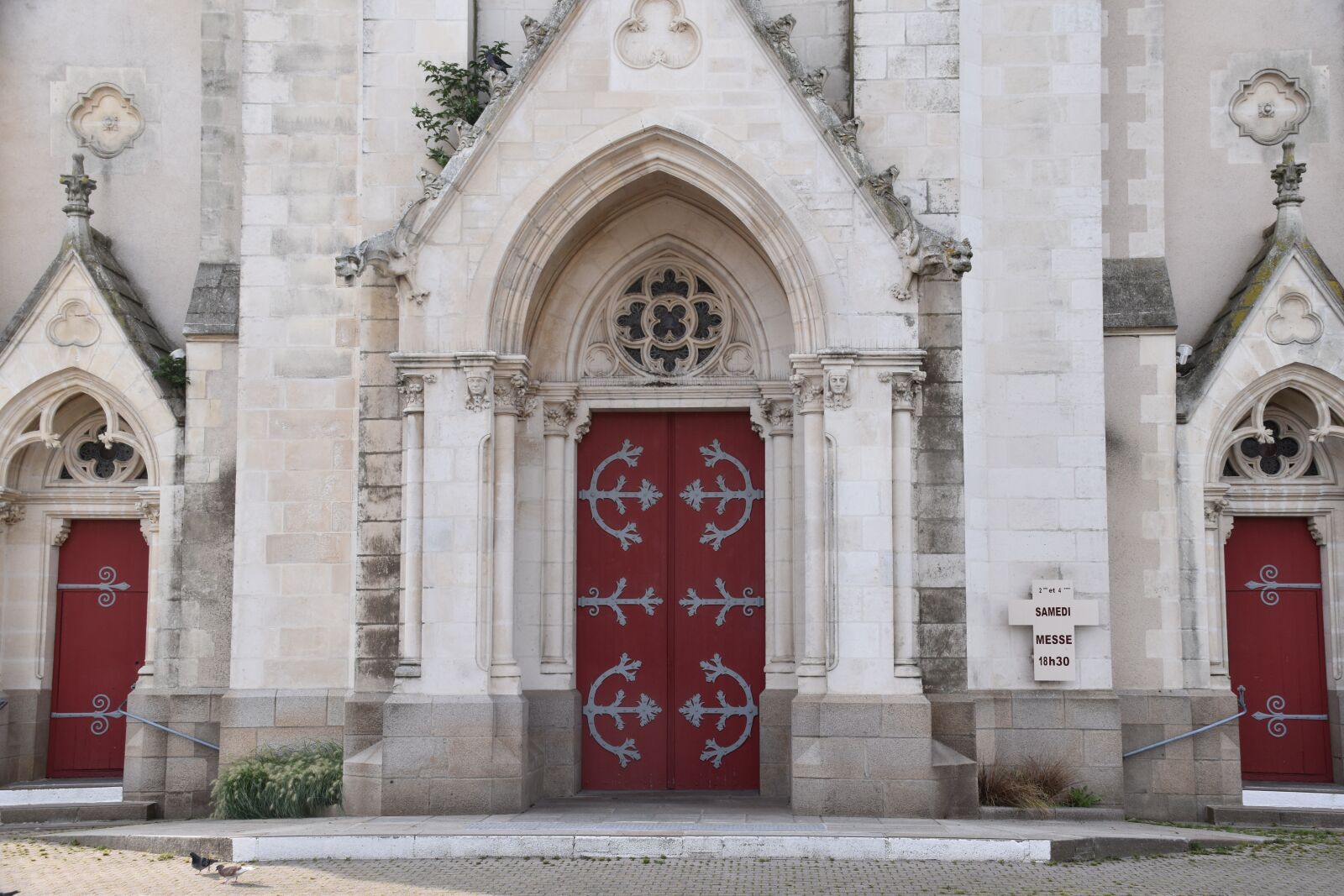 Nikon D5600 sample photo. Church of saint martin photography