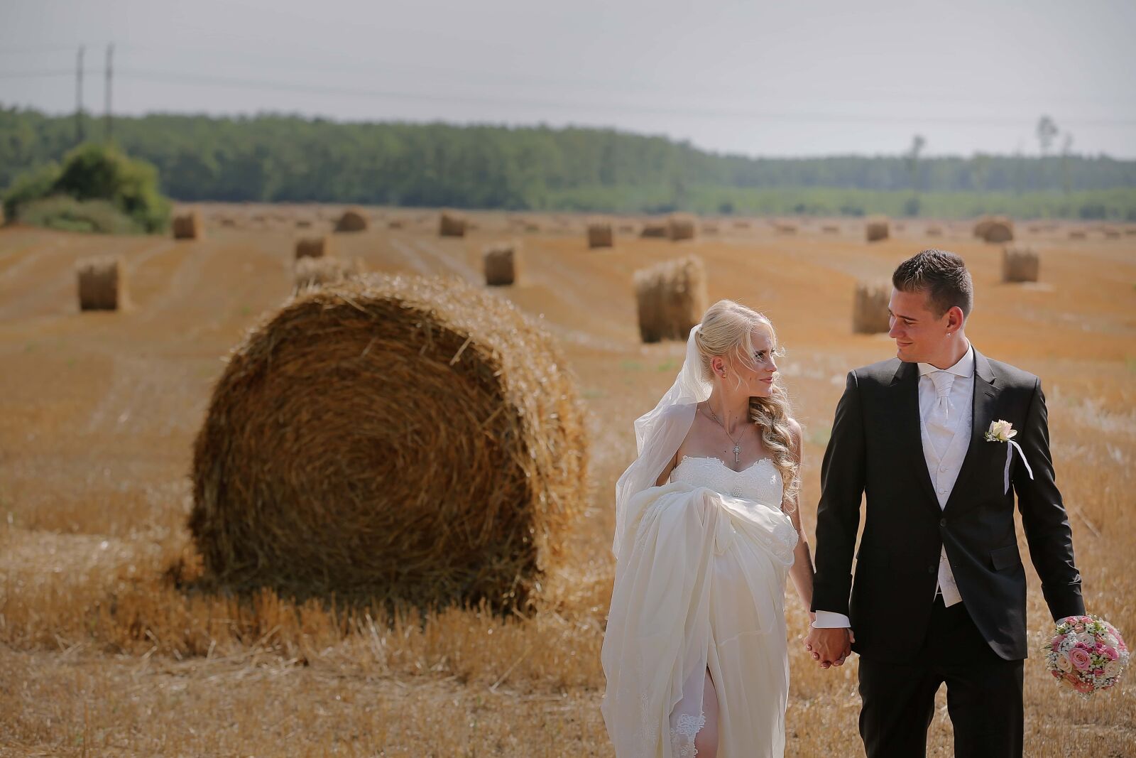 Canon EF 70-200mm F2.8L IS II USM sample photo. Professional, wedding, photography, hay photography
