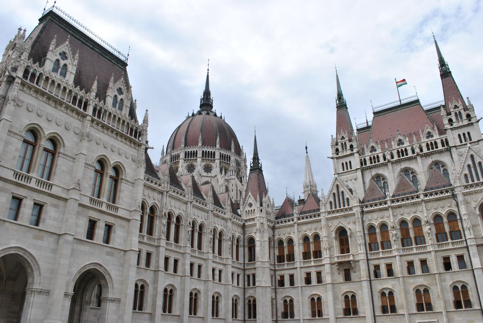 Nikon D3000 sample photo. Parliament, hungarian parliament building photography